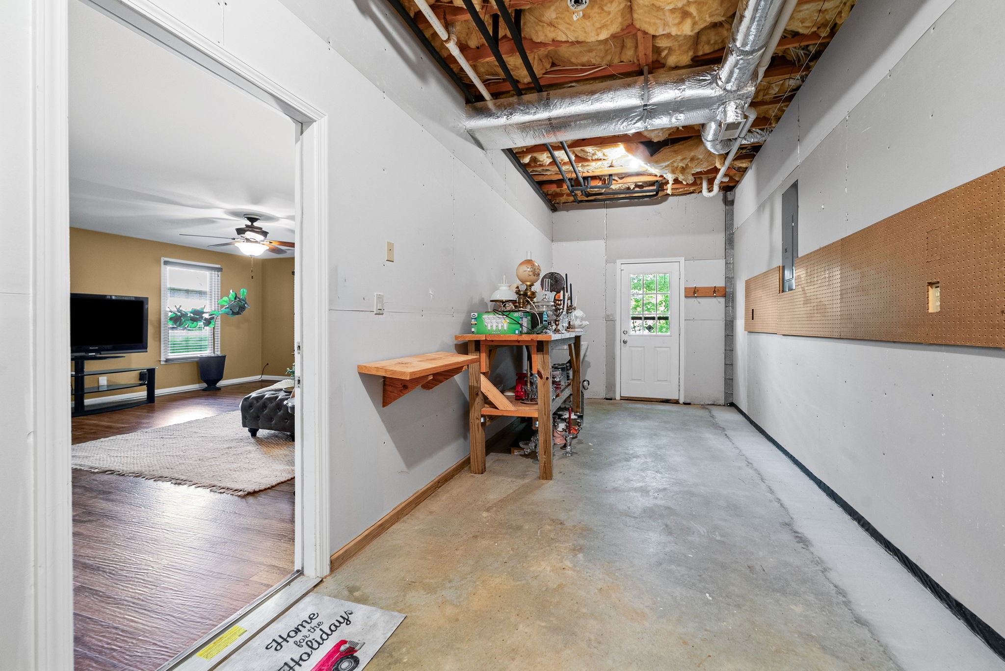 157 Archgate Ct