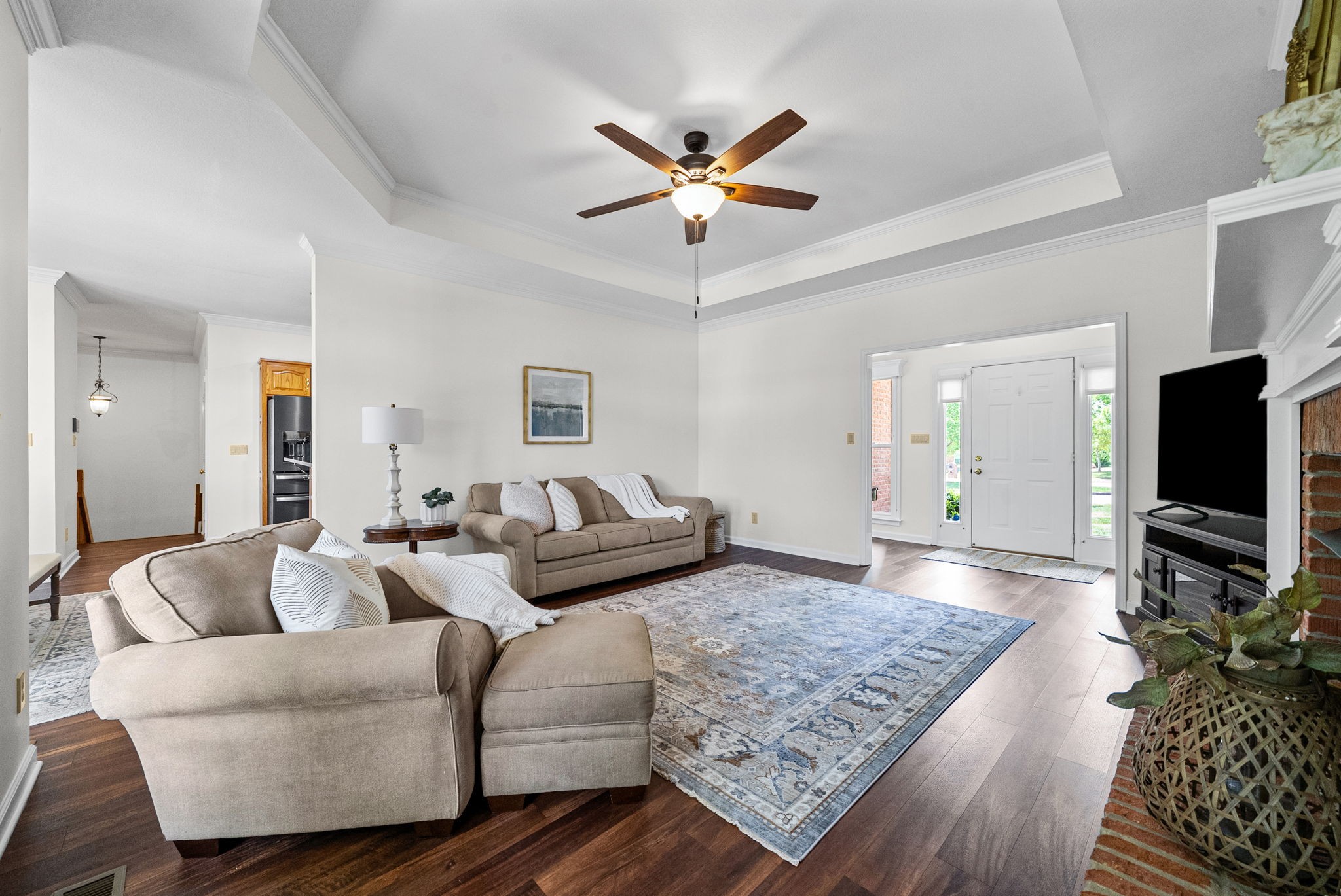157 Archgate Ct