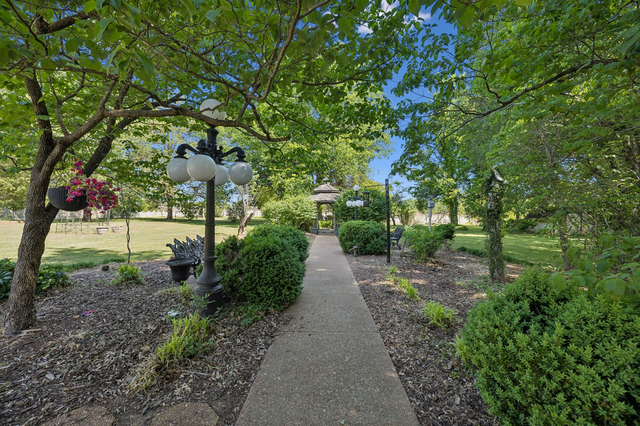157 Paschal Dr