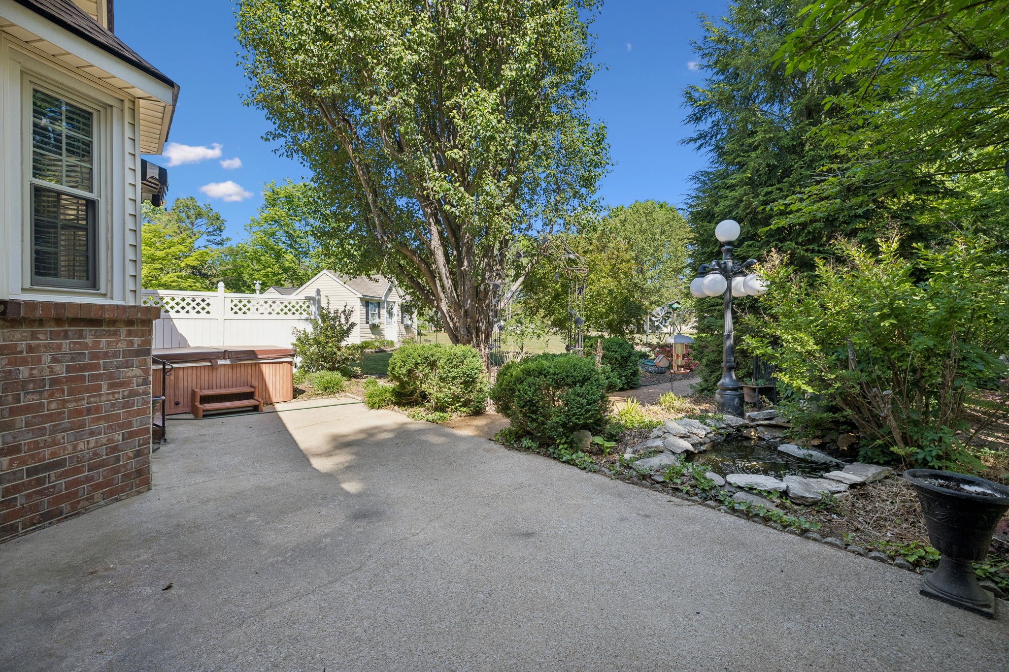 157 Paschal Dr
