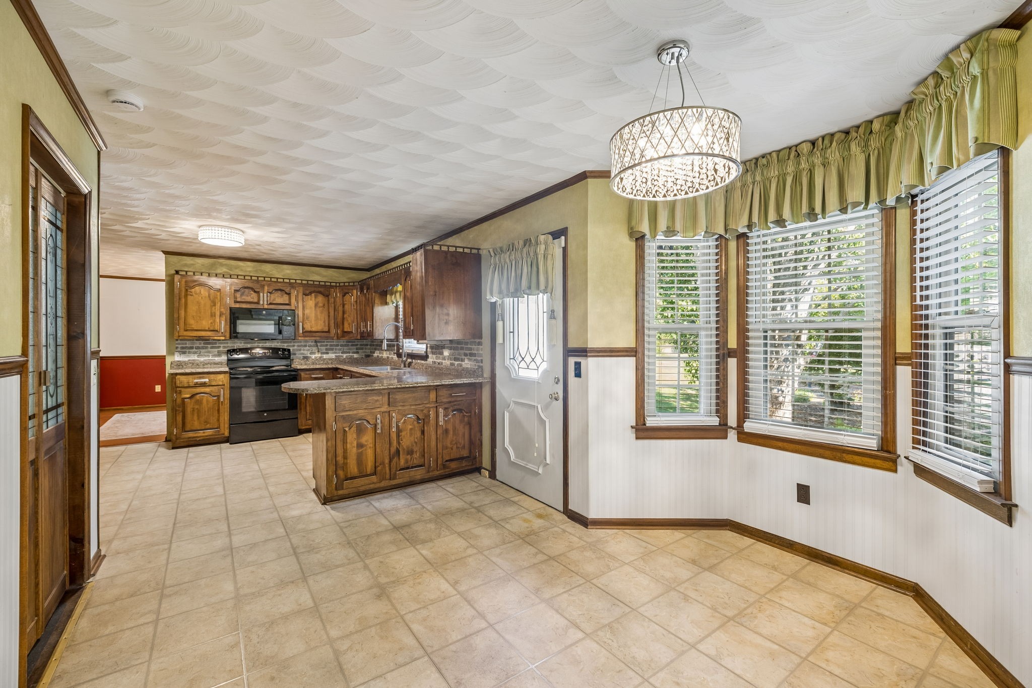 157 Paschal Dr