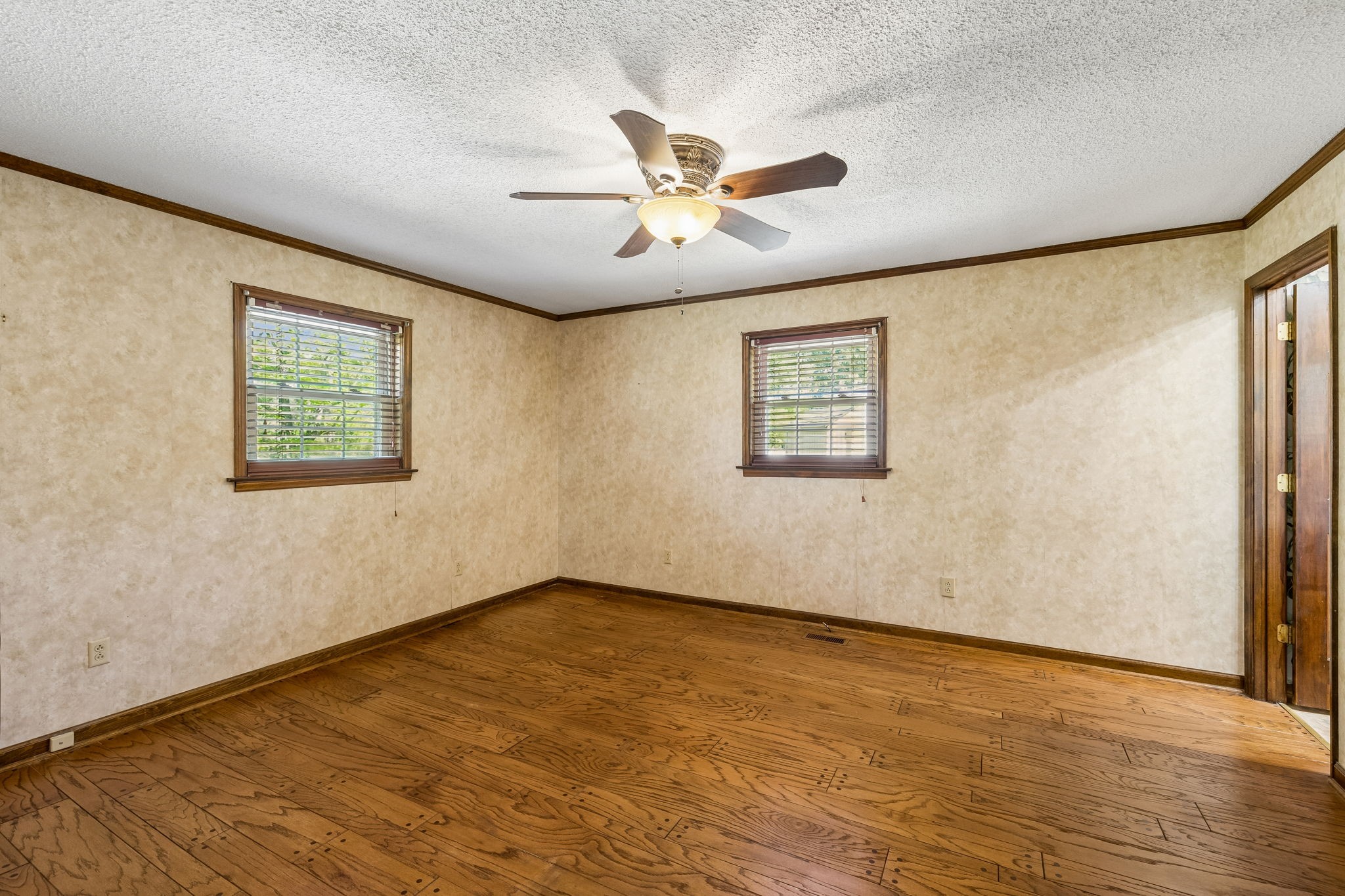 157 Paschal Dr
