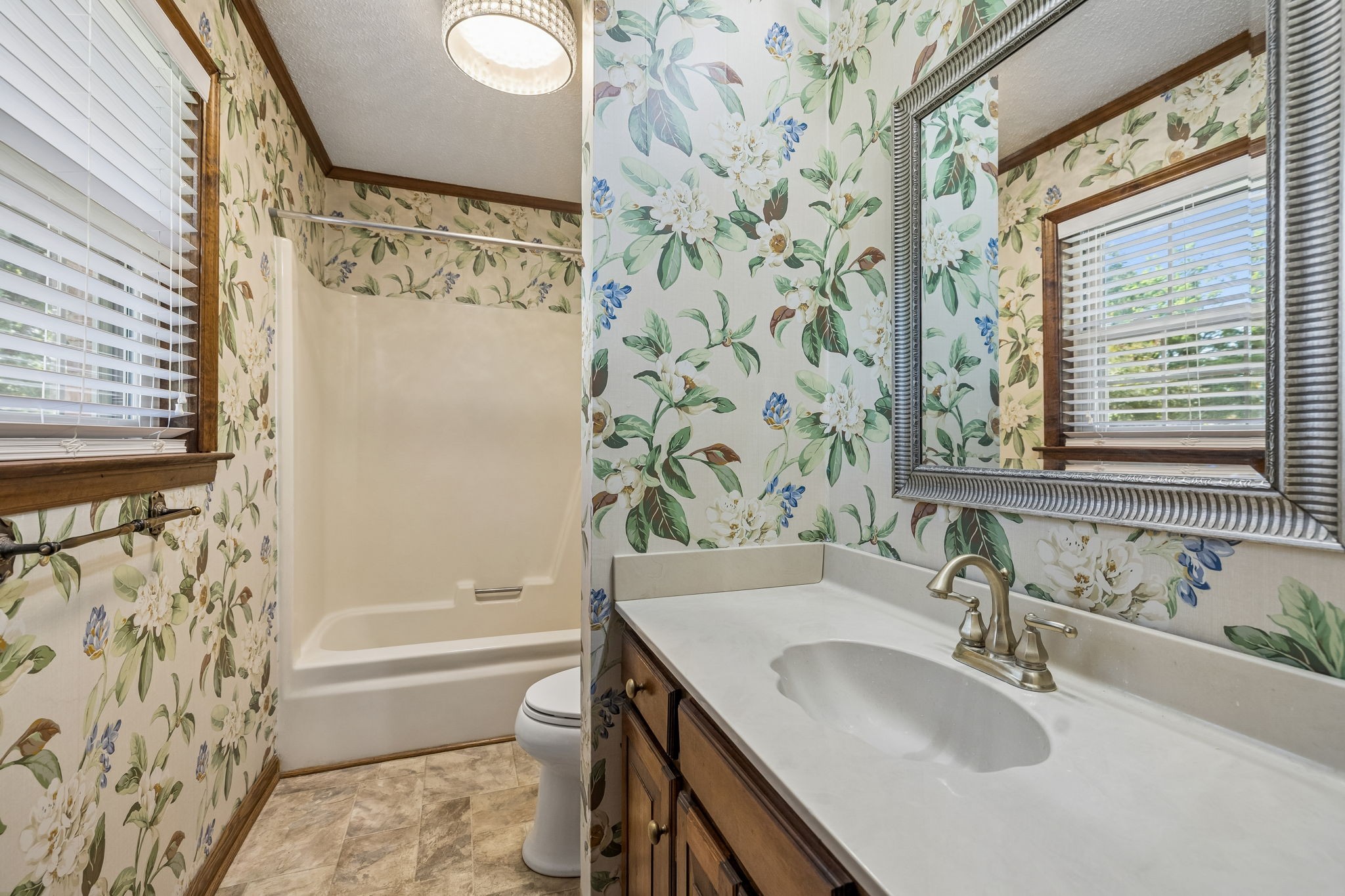 157 Paschal Dr