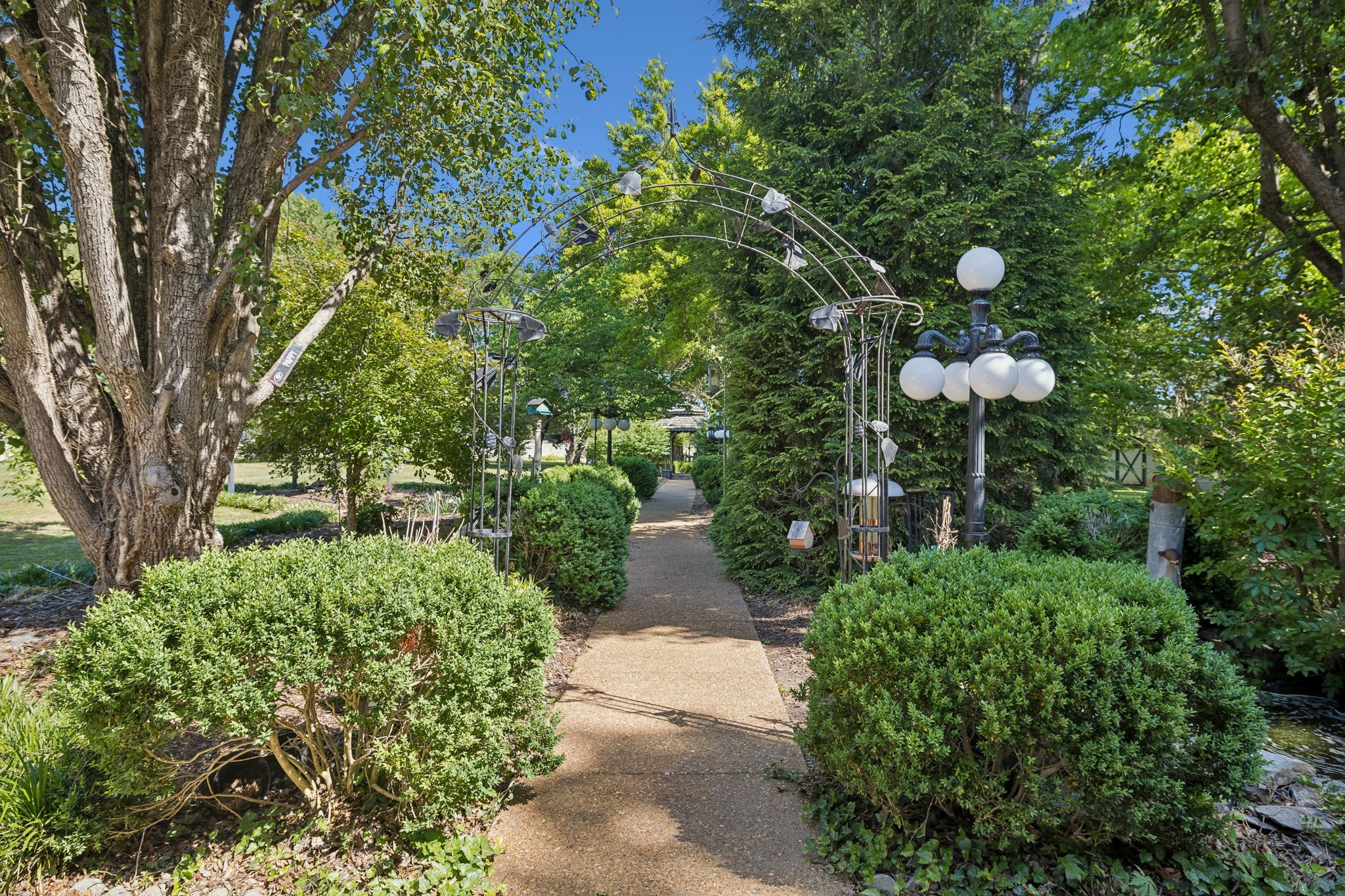 157 Paschal Dr