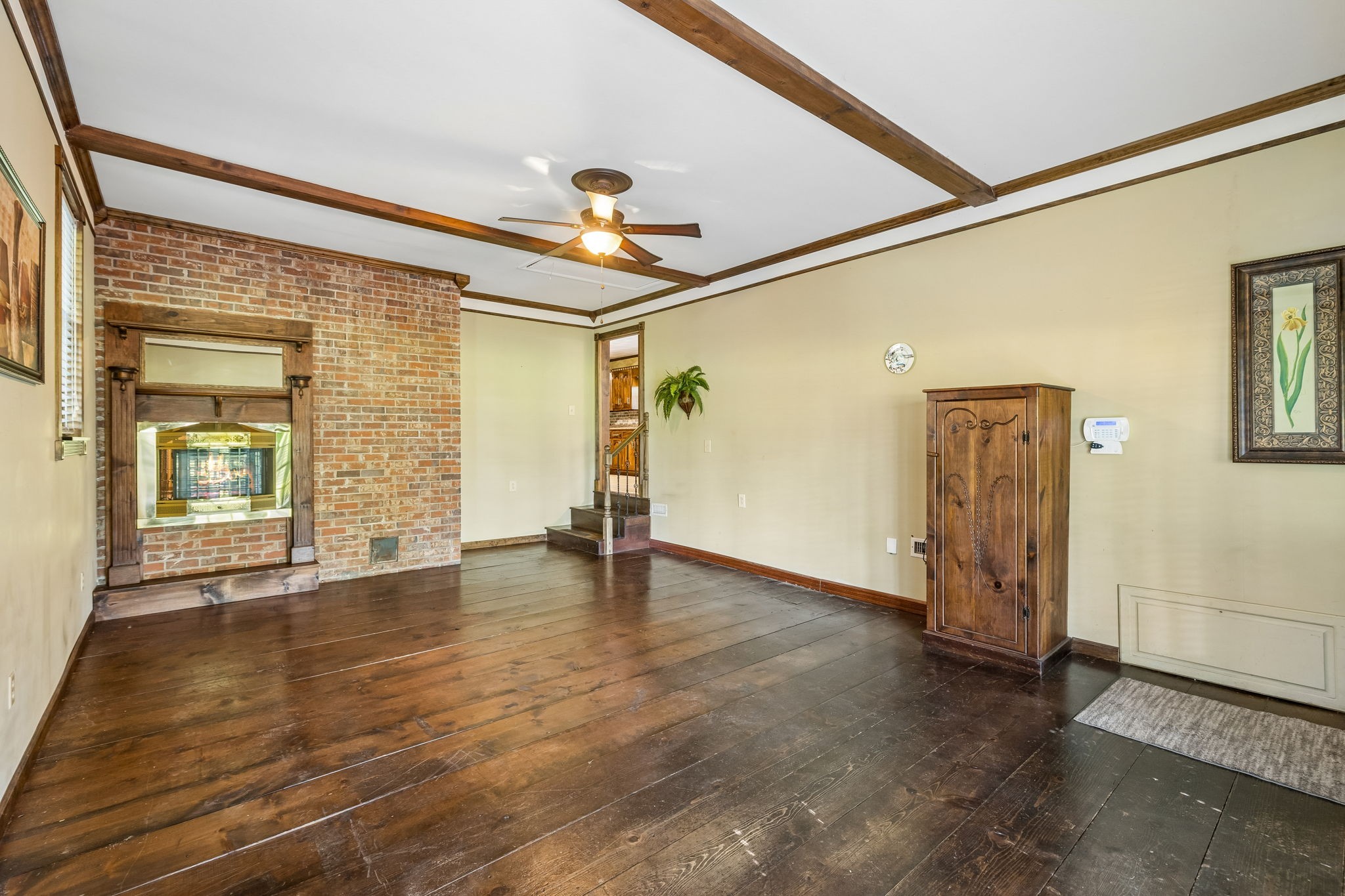 157 Paschal Dr