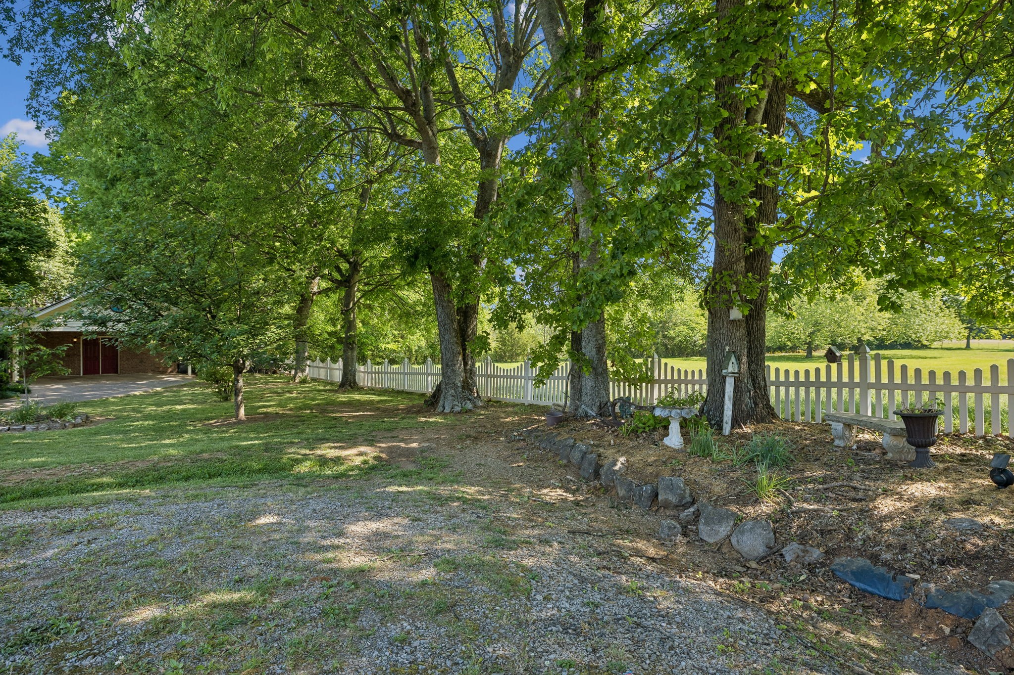 157 Paschal Dr