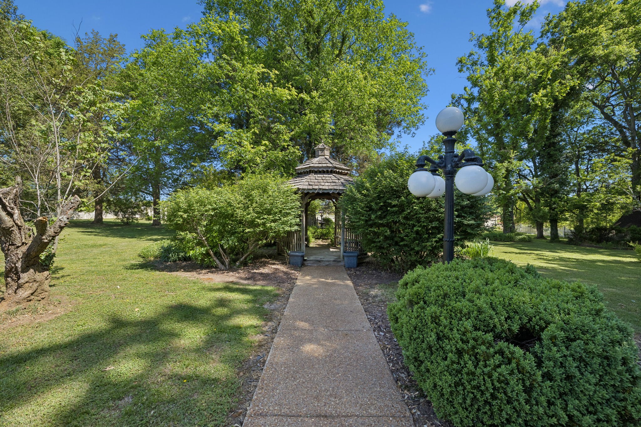 157 Paschal Dr