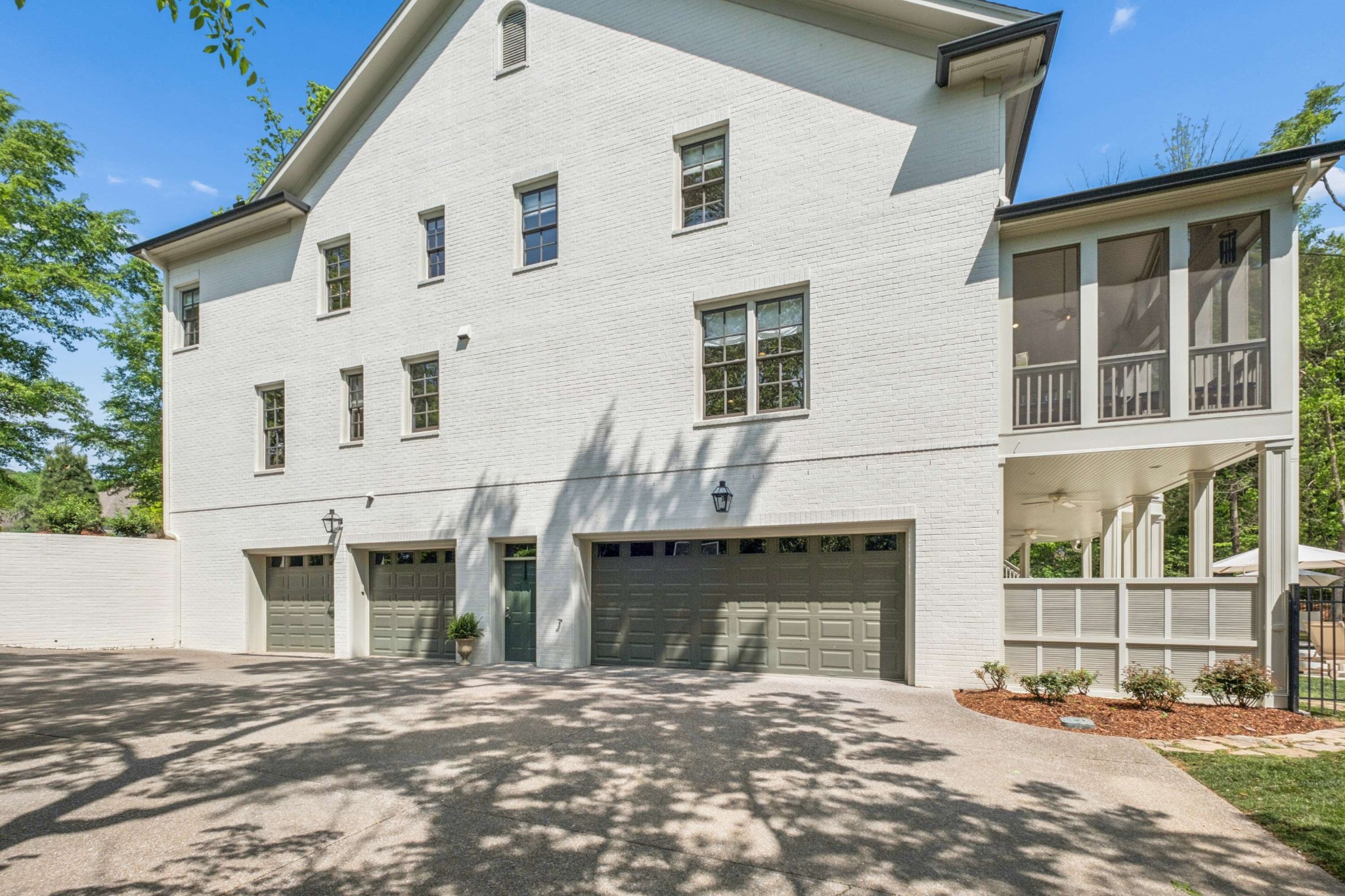 1412 Willowbrooke Cir