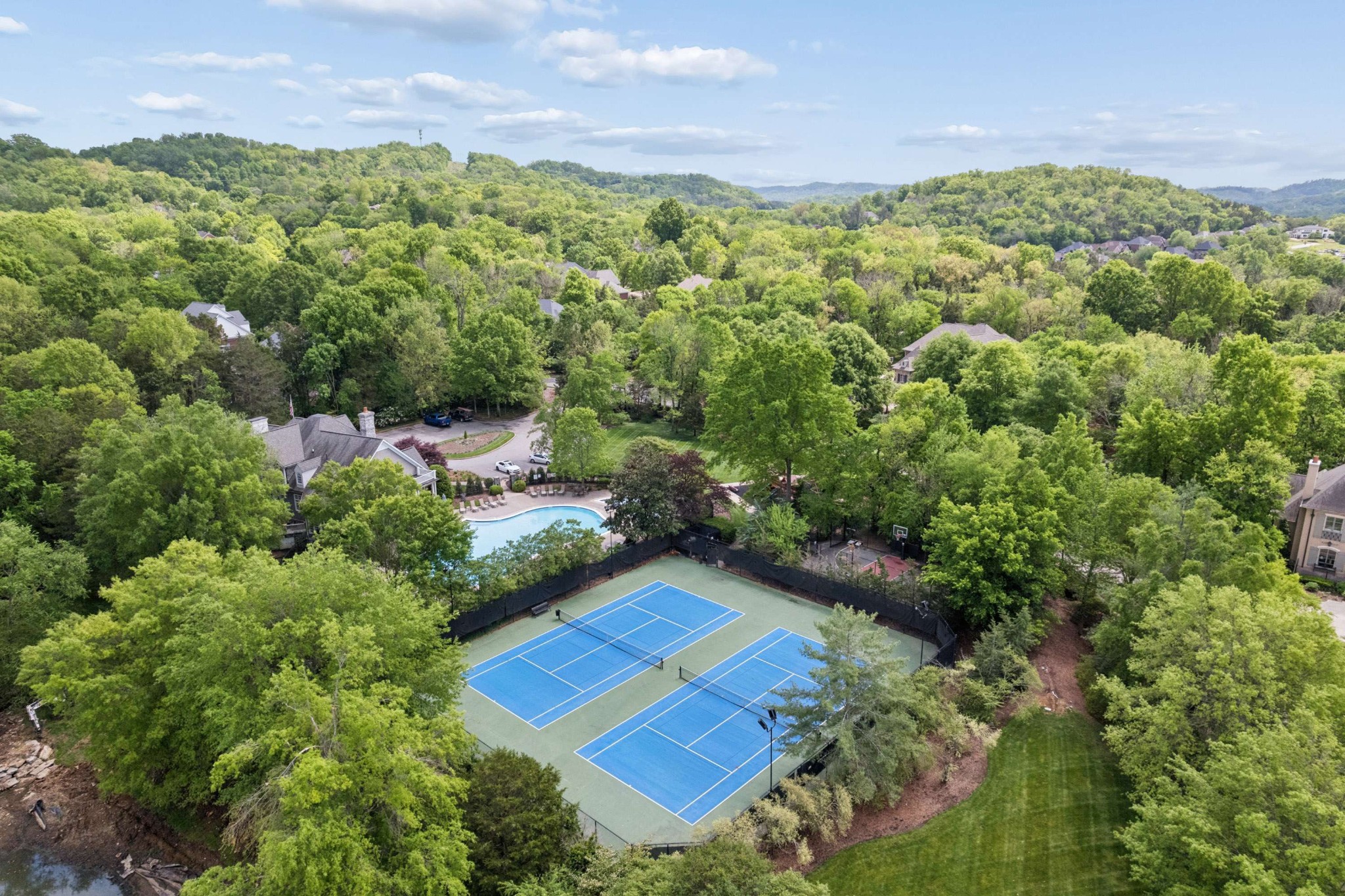 1412 Willowbrooke Cir