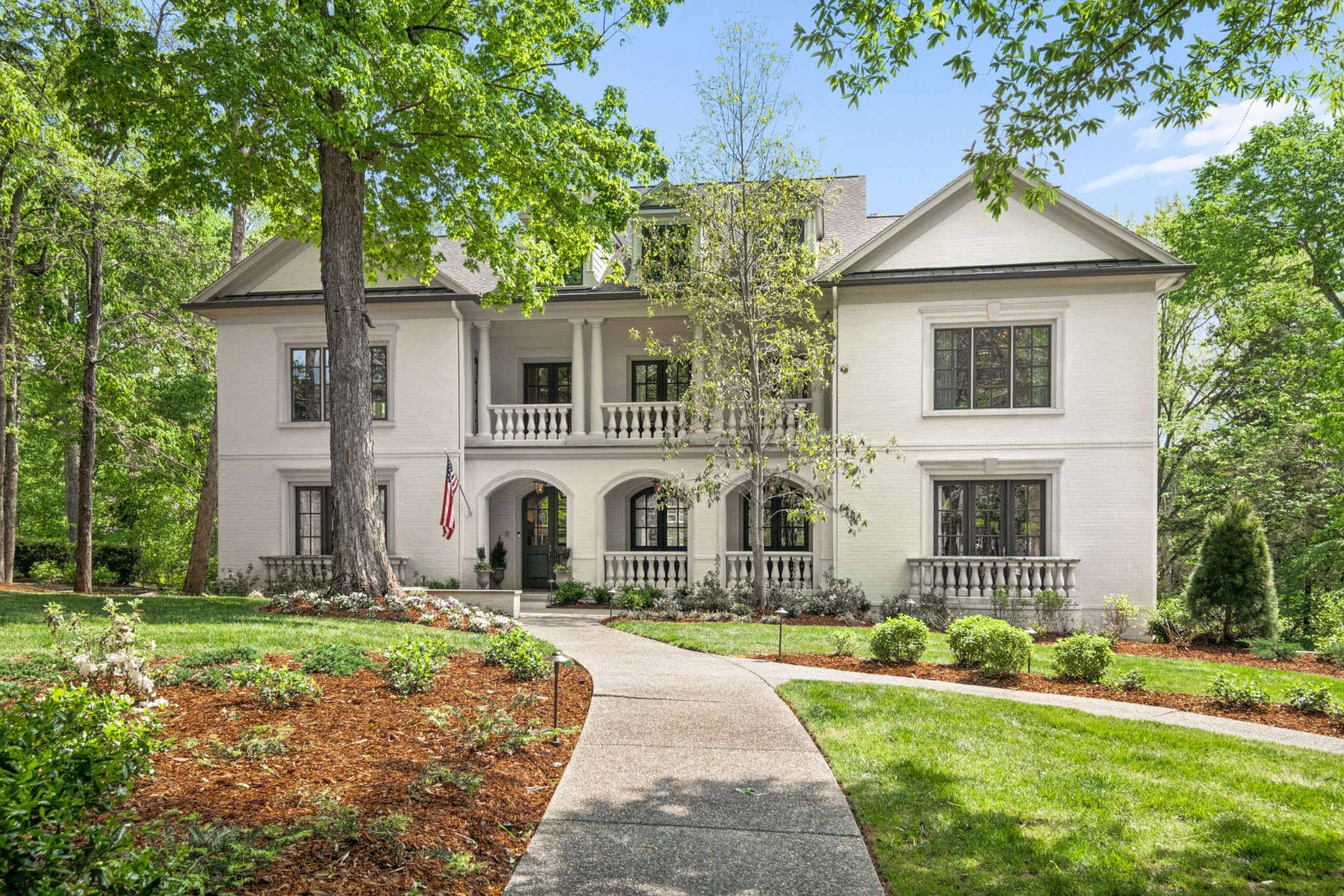 1412 Willowbrooke Cir