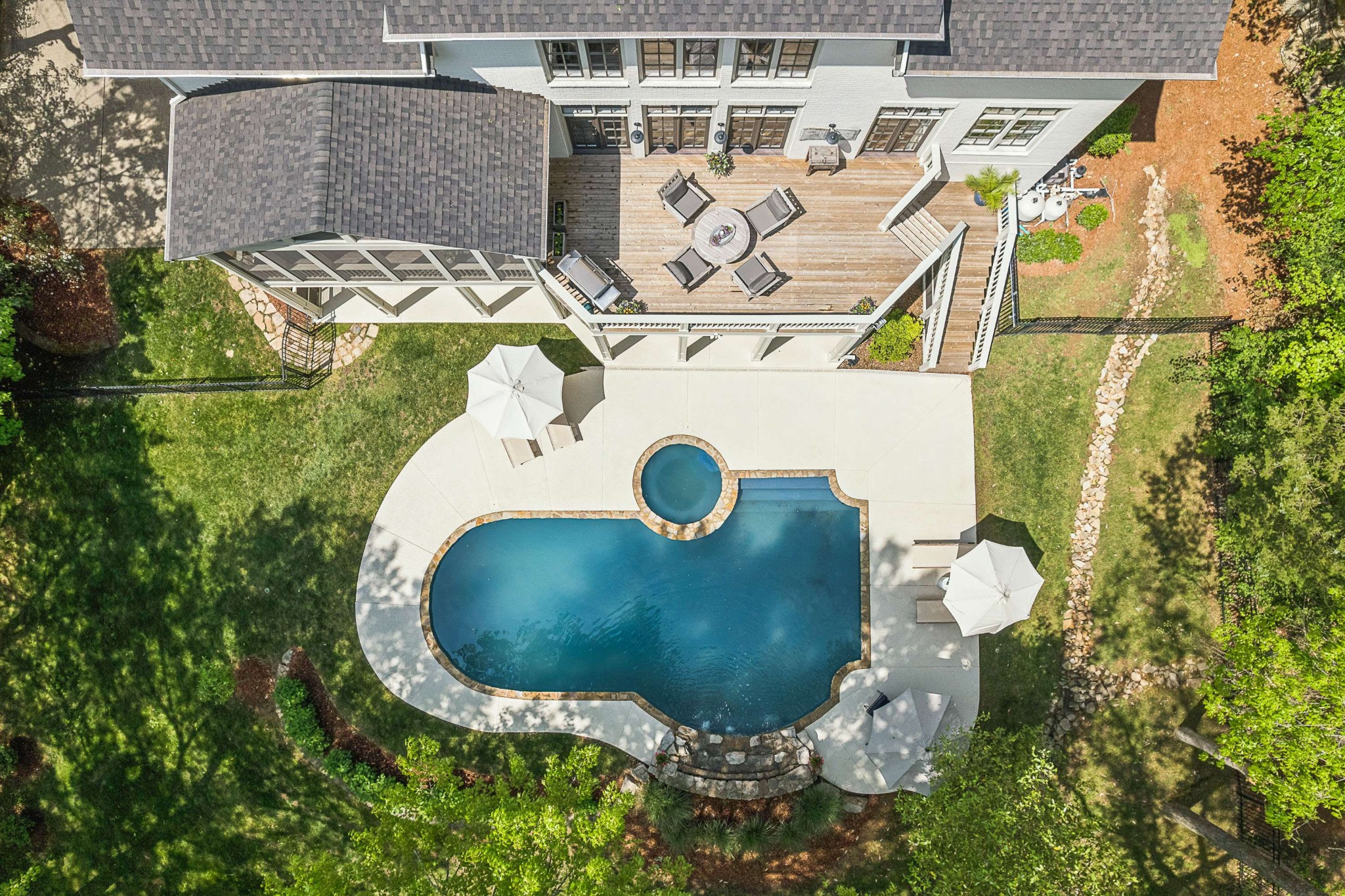 1412 Willowbrooke Cir