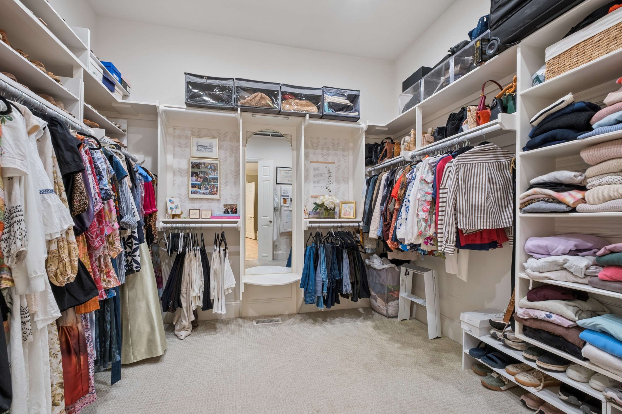 1412 Willowbrooke Cir