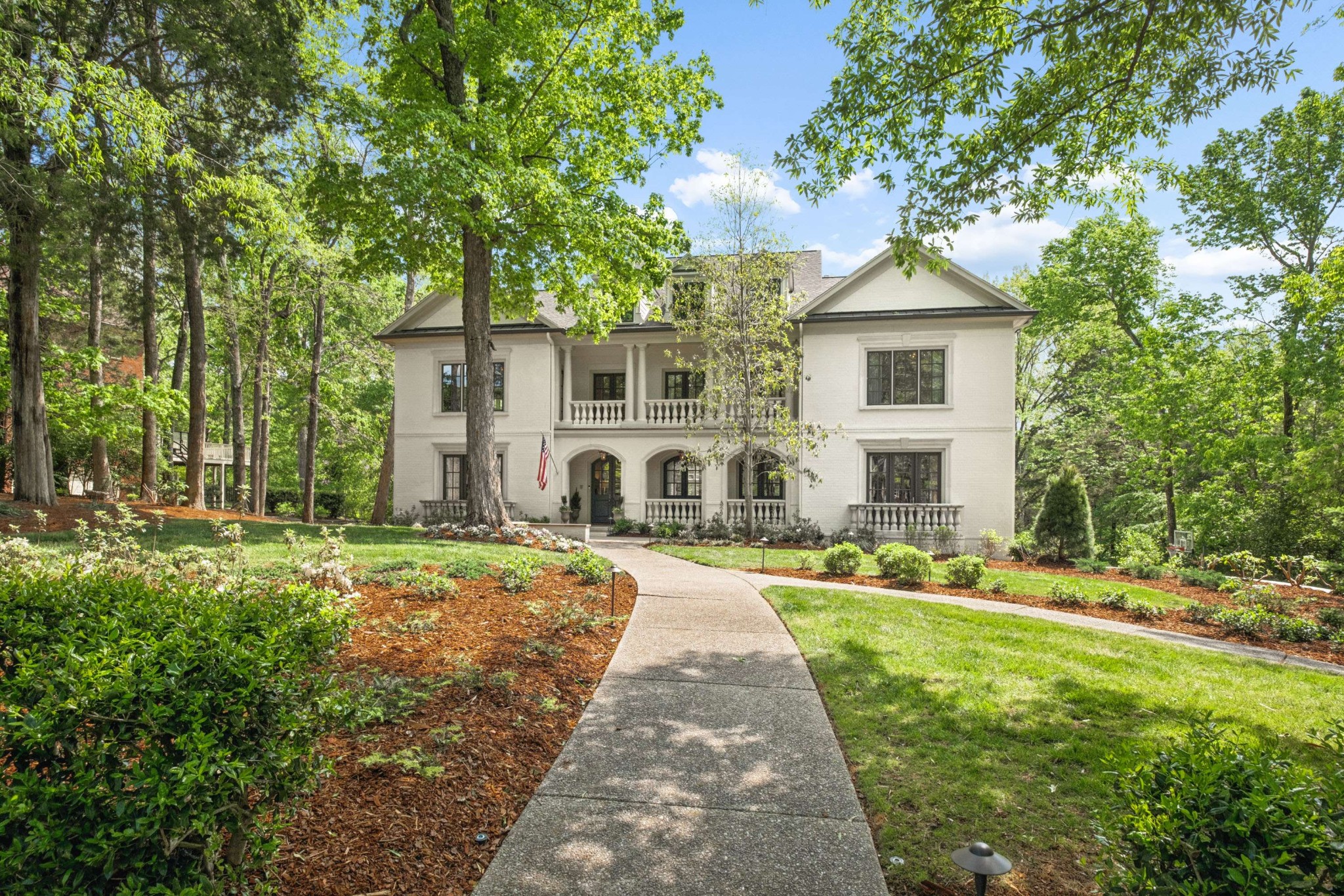 1412 Willowbrooke Cir