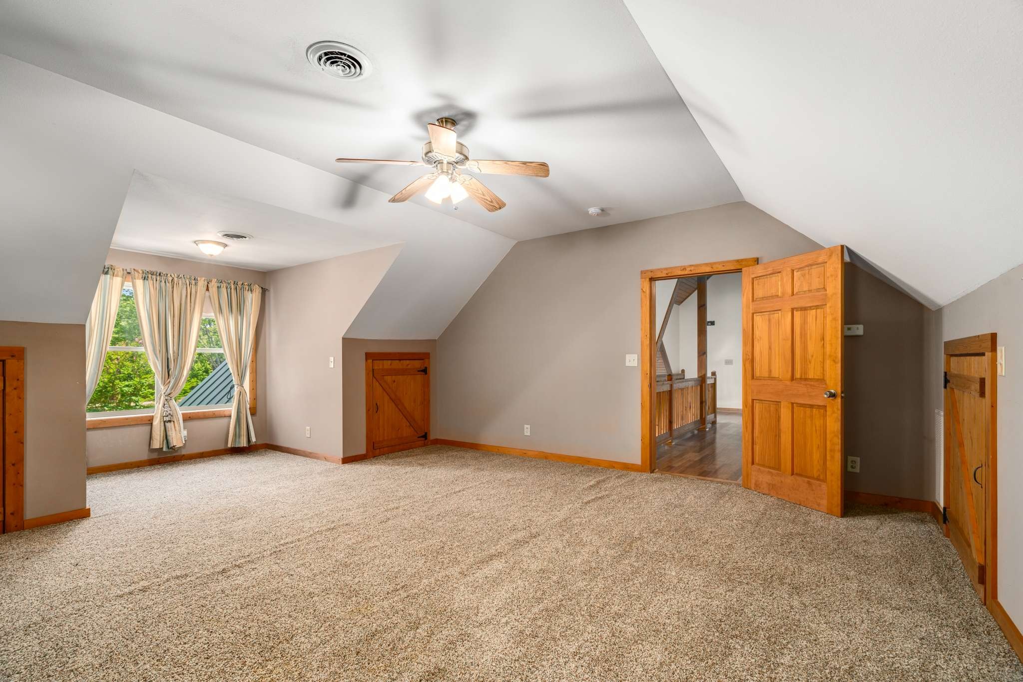 5734 N Lick Creek Rd