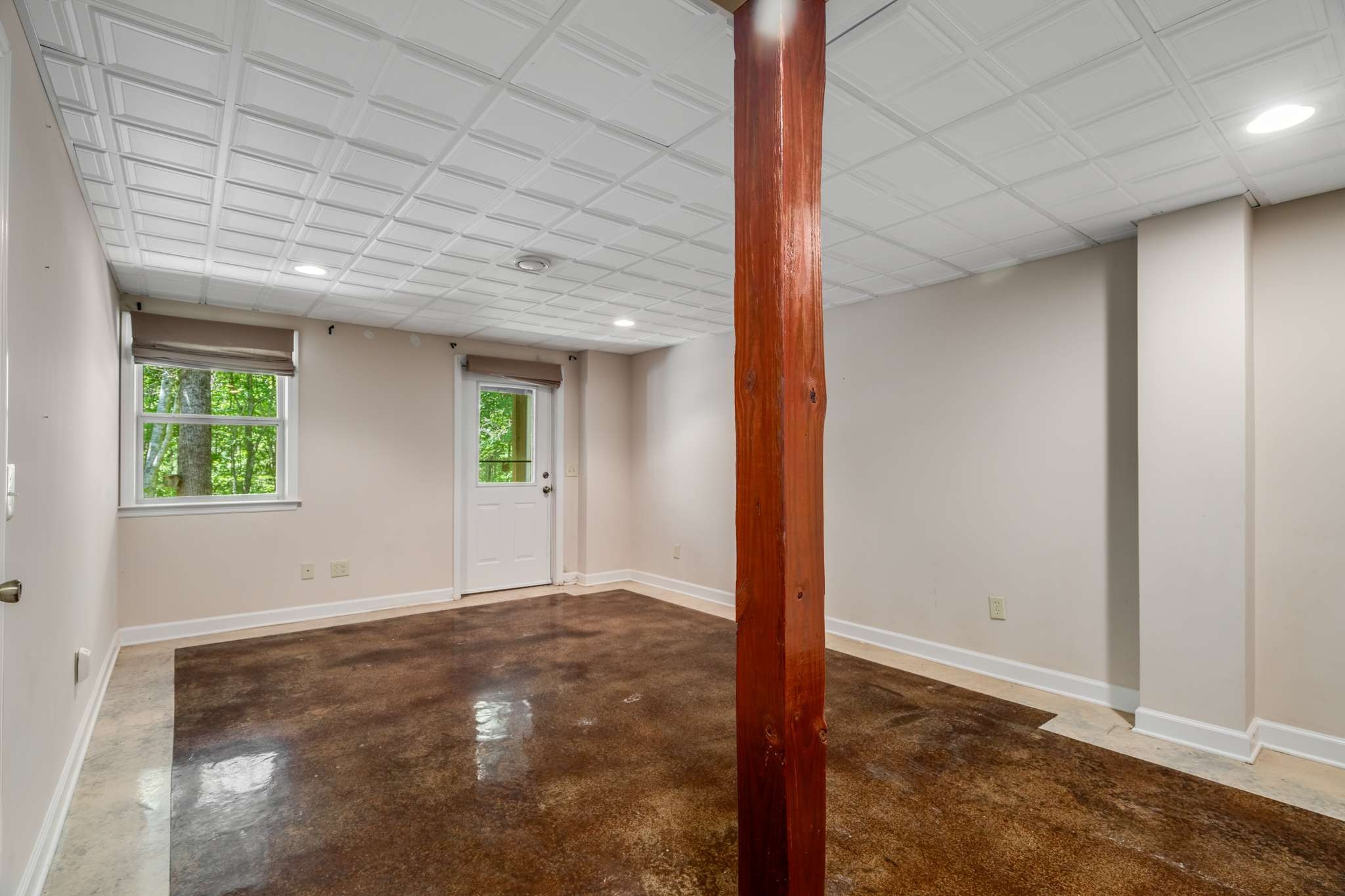 5734 N Lick Creek Rd