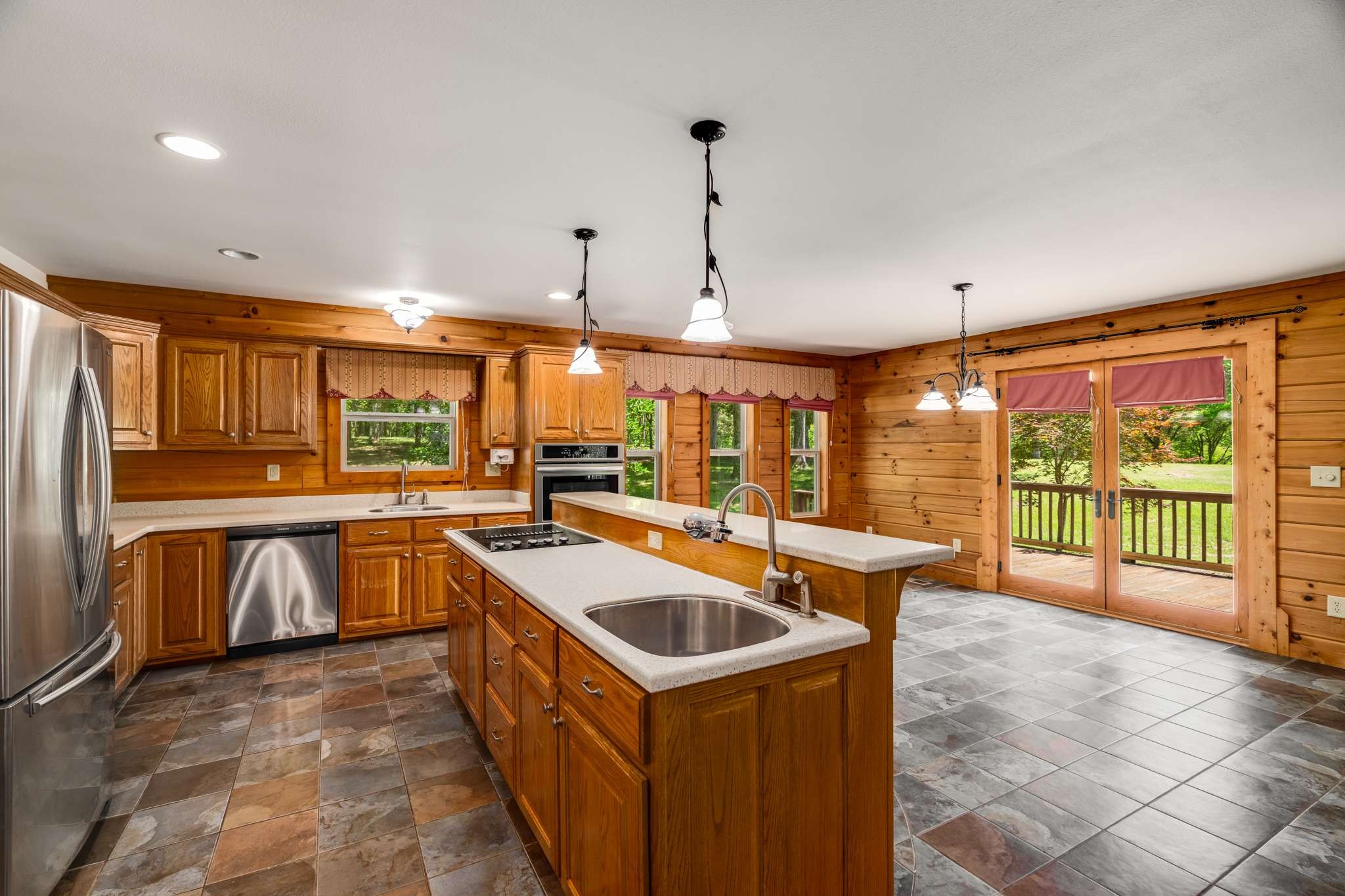 5734 N Lick Creek Rd