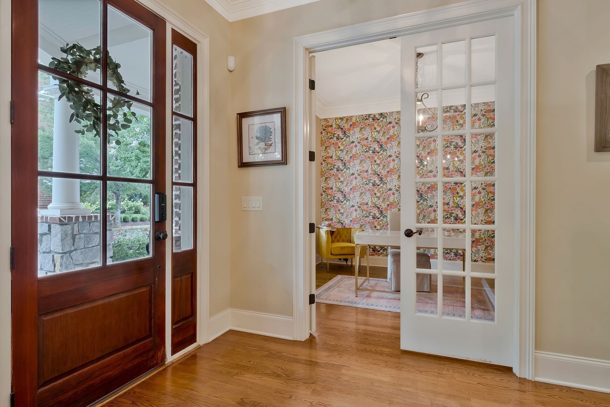 1038 Falling Leaf Cir