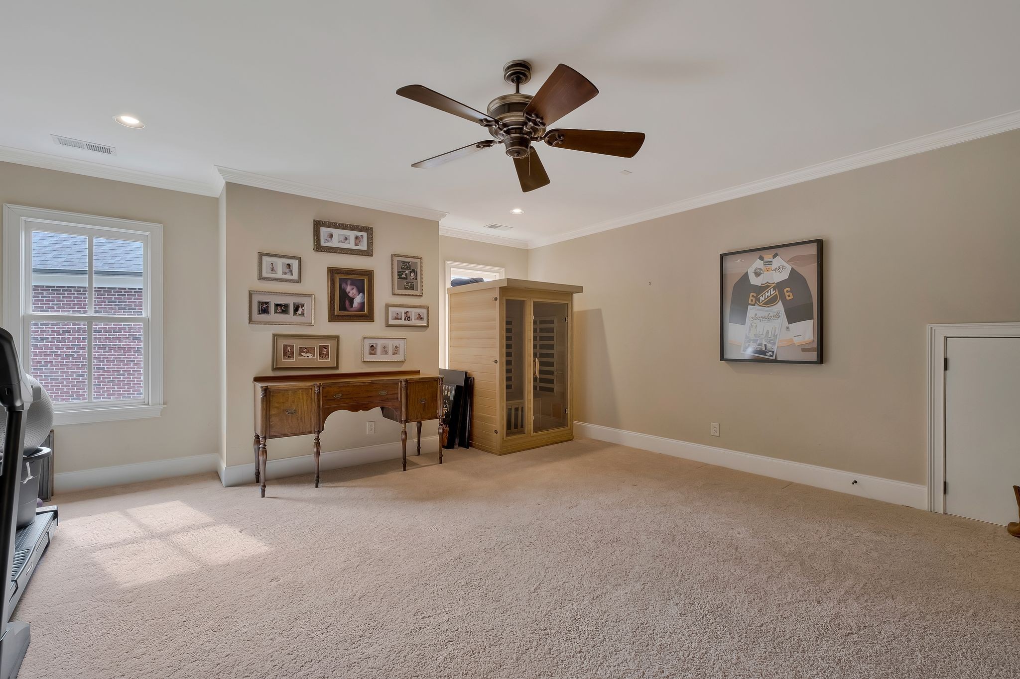 1038 Falling Leaf Cir