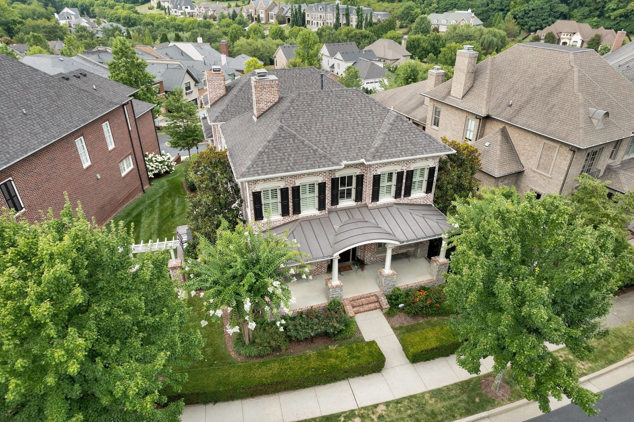 1038 Falling Leaf Cir