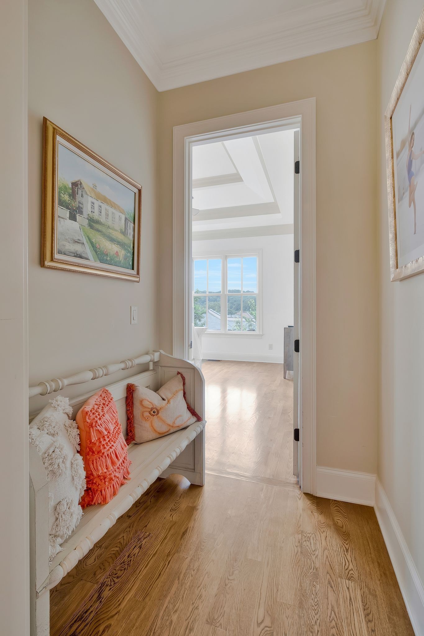 1038 Falling Leaf Cir