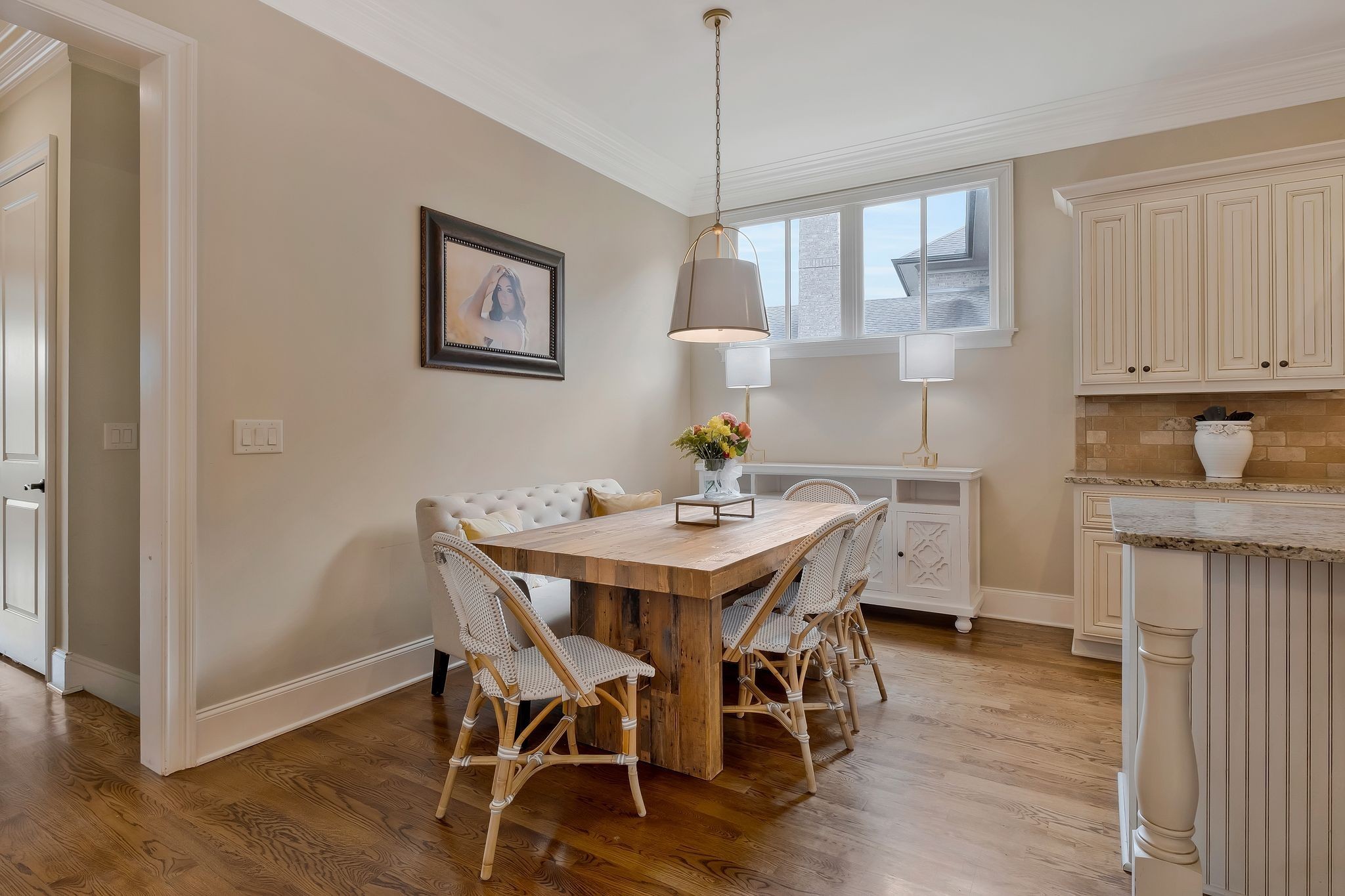 1038 Falling Leaf Cir