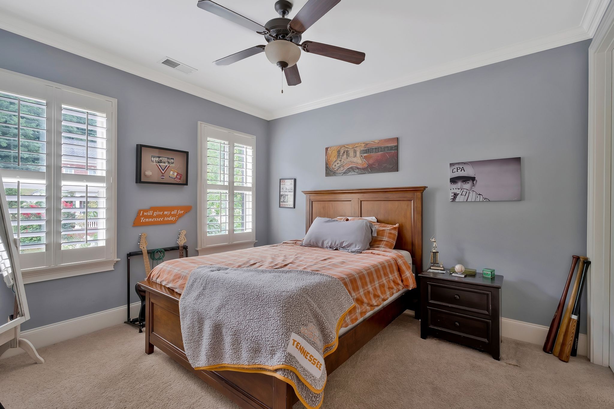 1038 Falling Leaf Cir