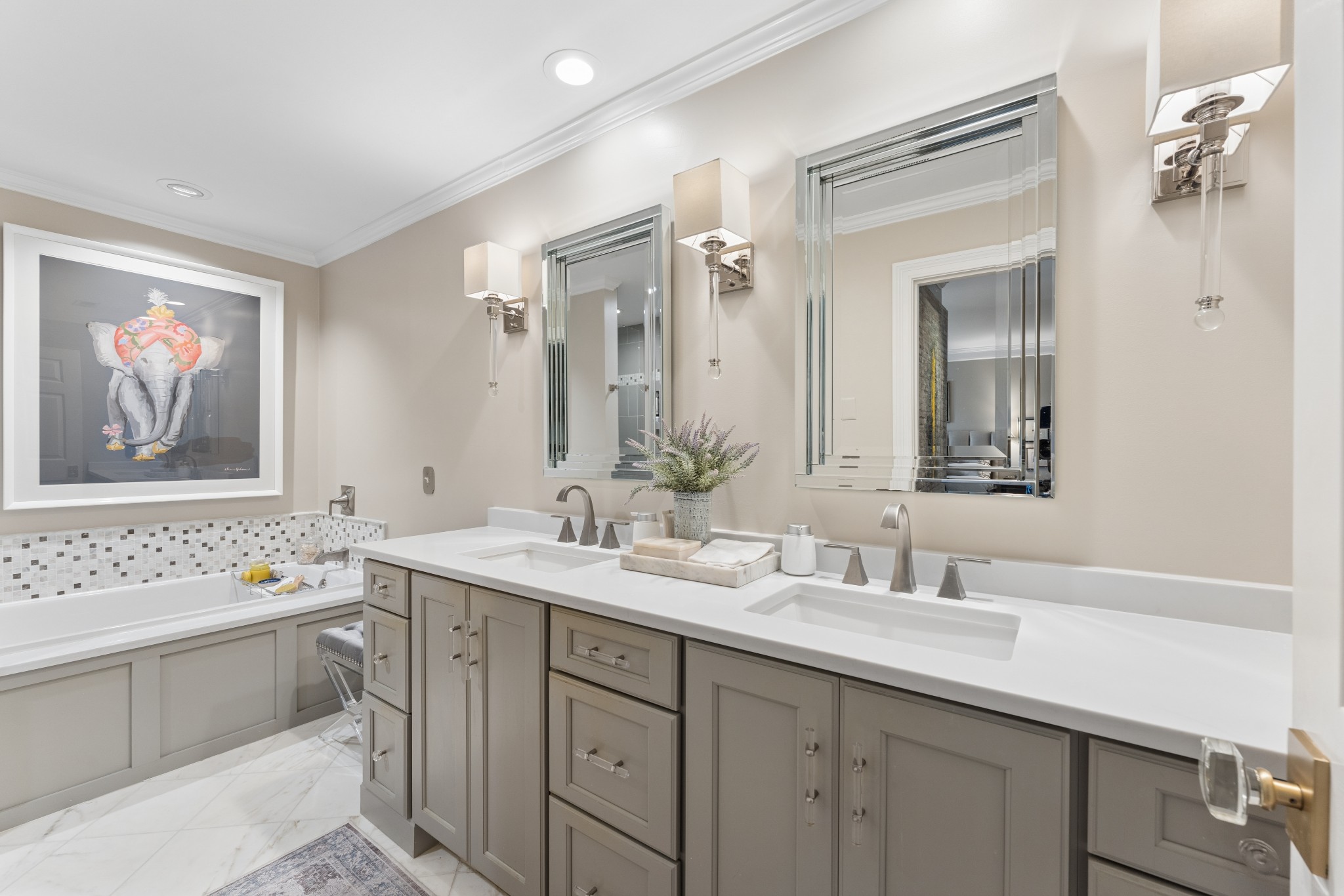 3737 West End Ave Unit: 205