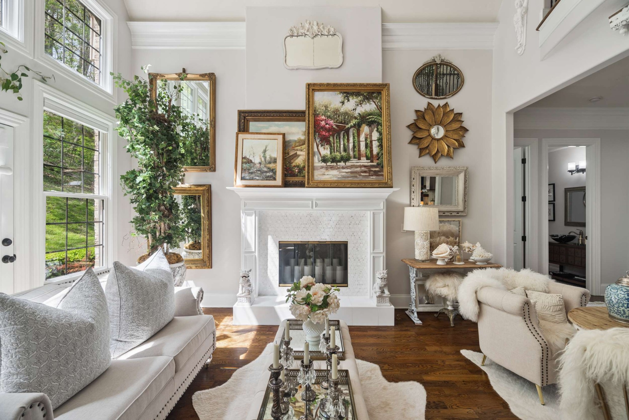1060 Natchez Valley Ln