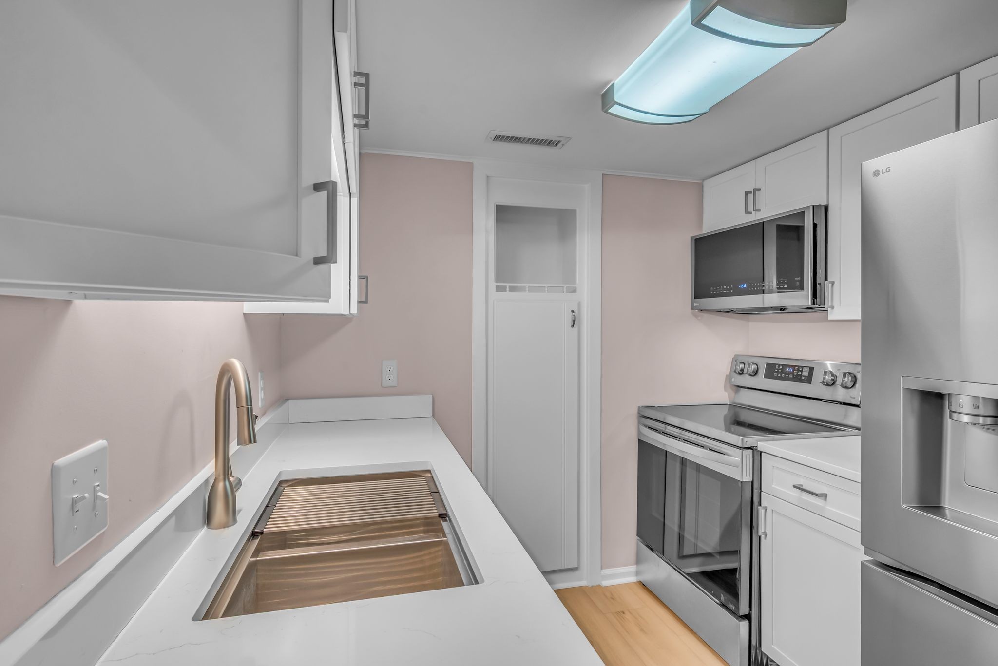 1129 W Main St Unit: 23