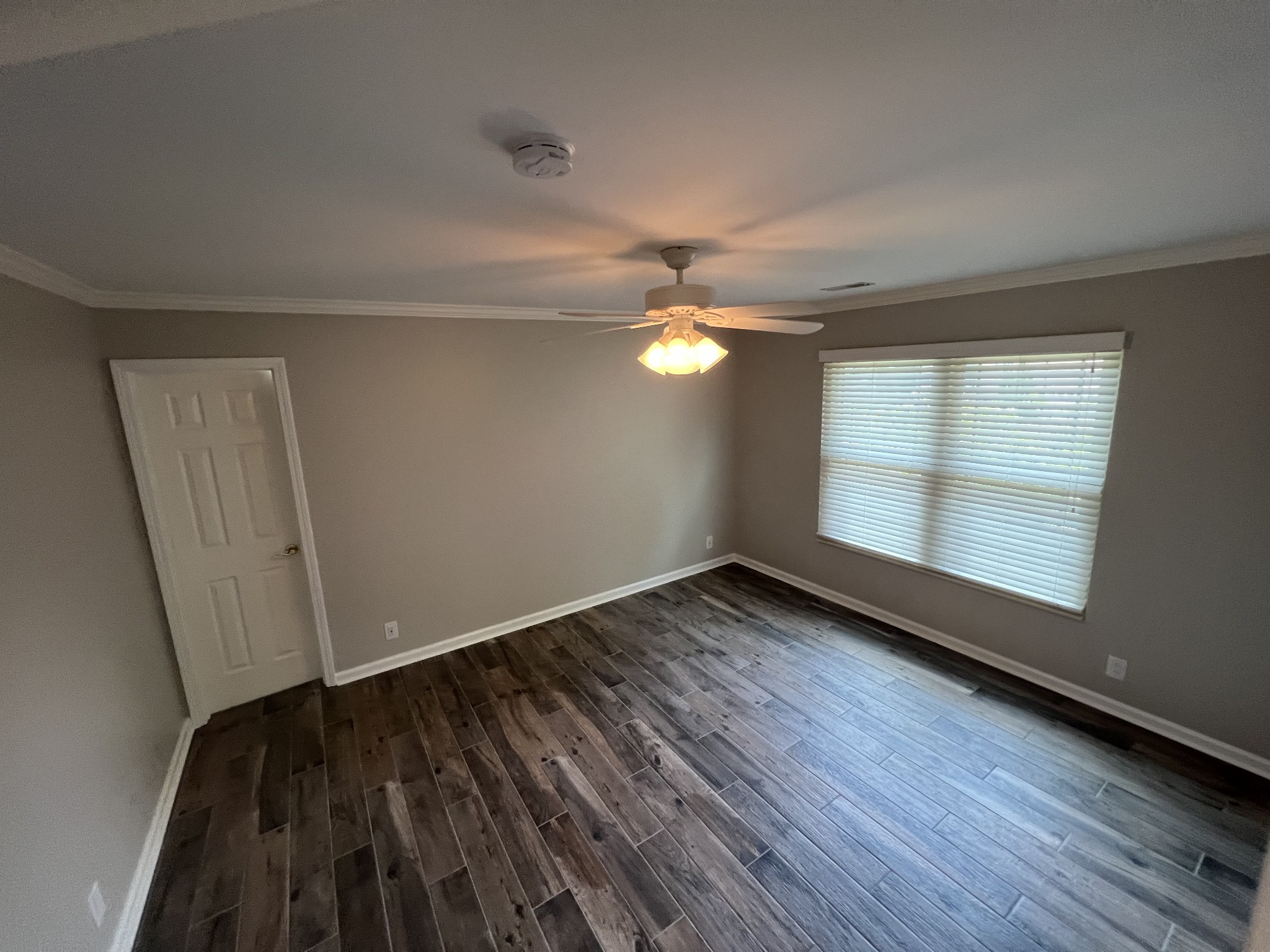 318 Logans Cir