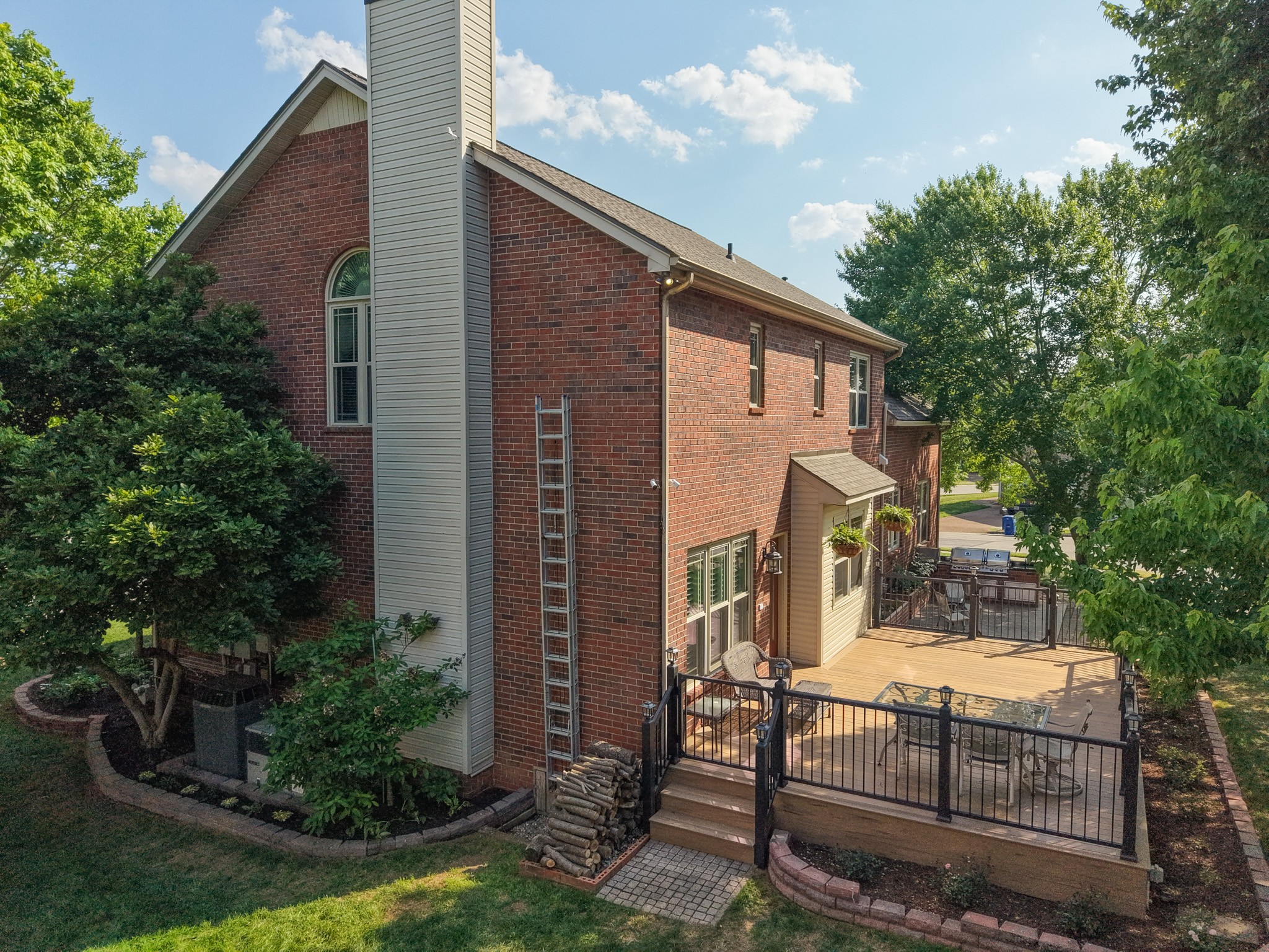 318 Logans Cir