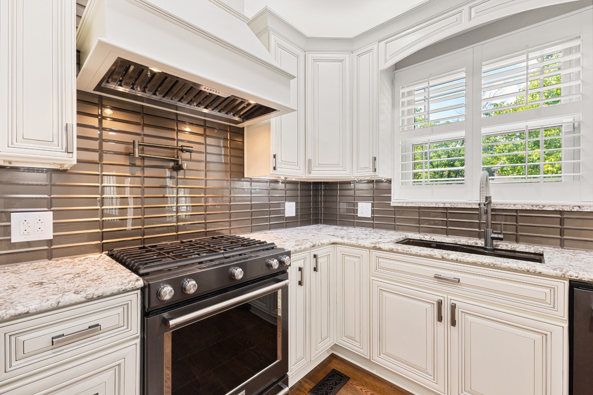 318 Logans Cir