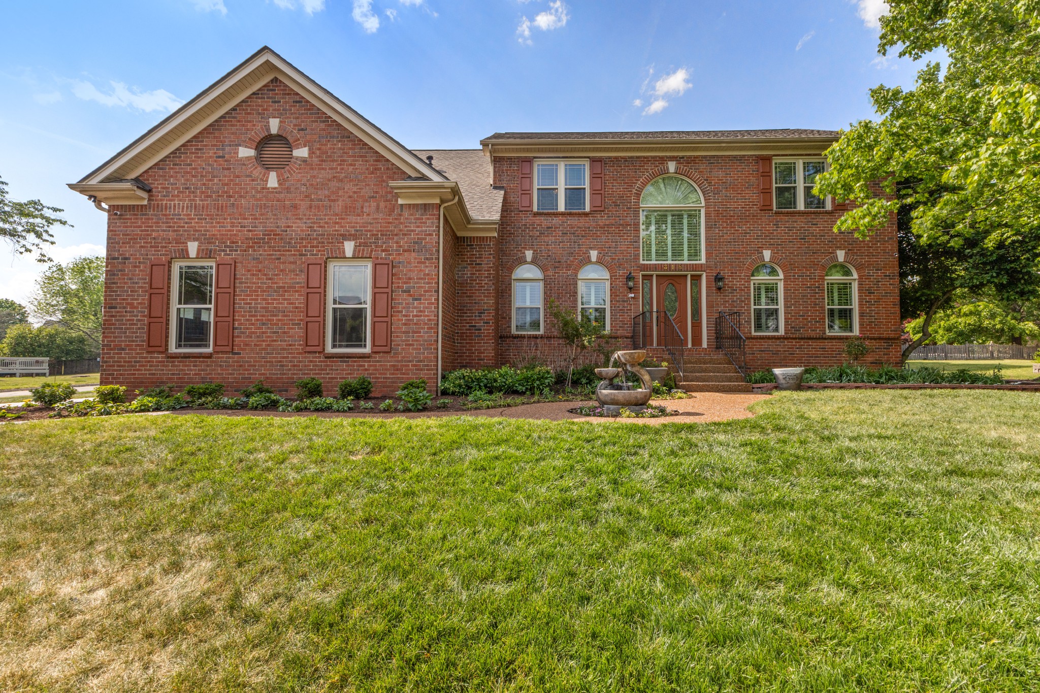 318 Logans Cir