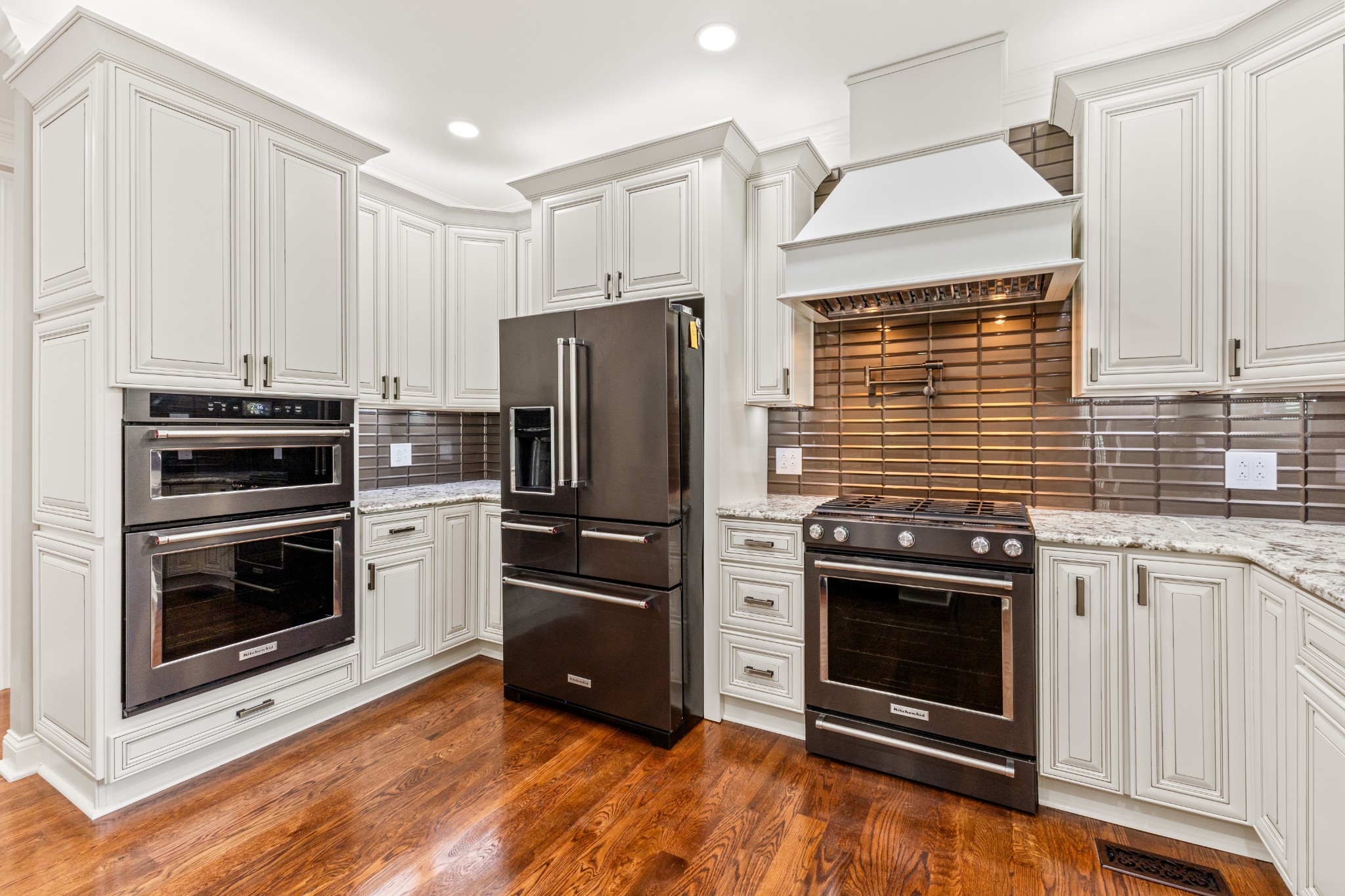 318 Logans Cir
