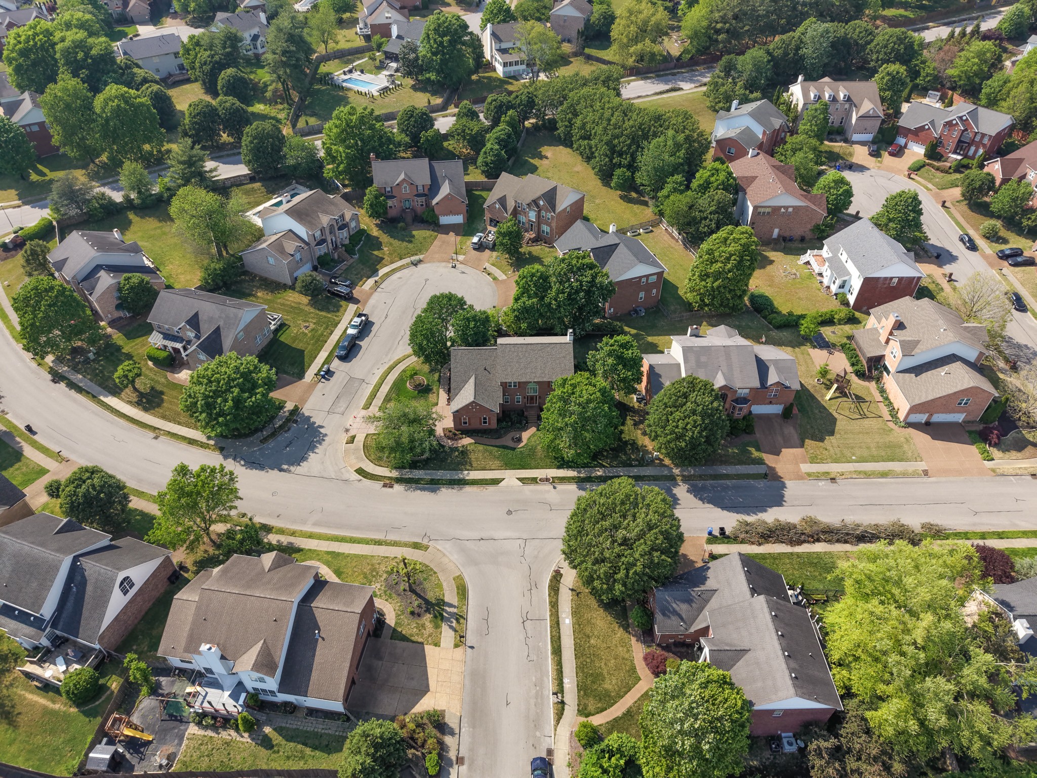 318 Logans Cir