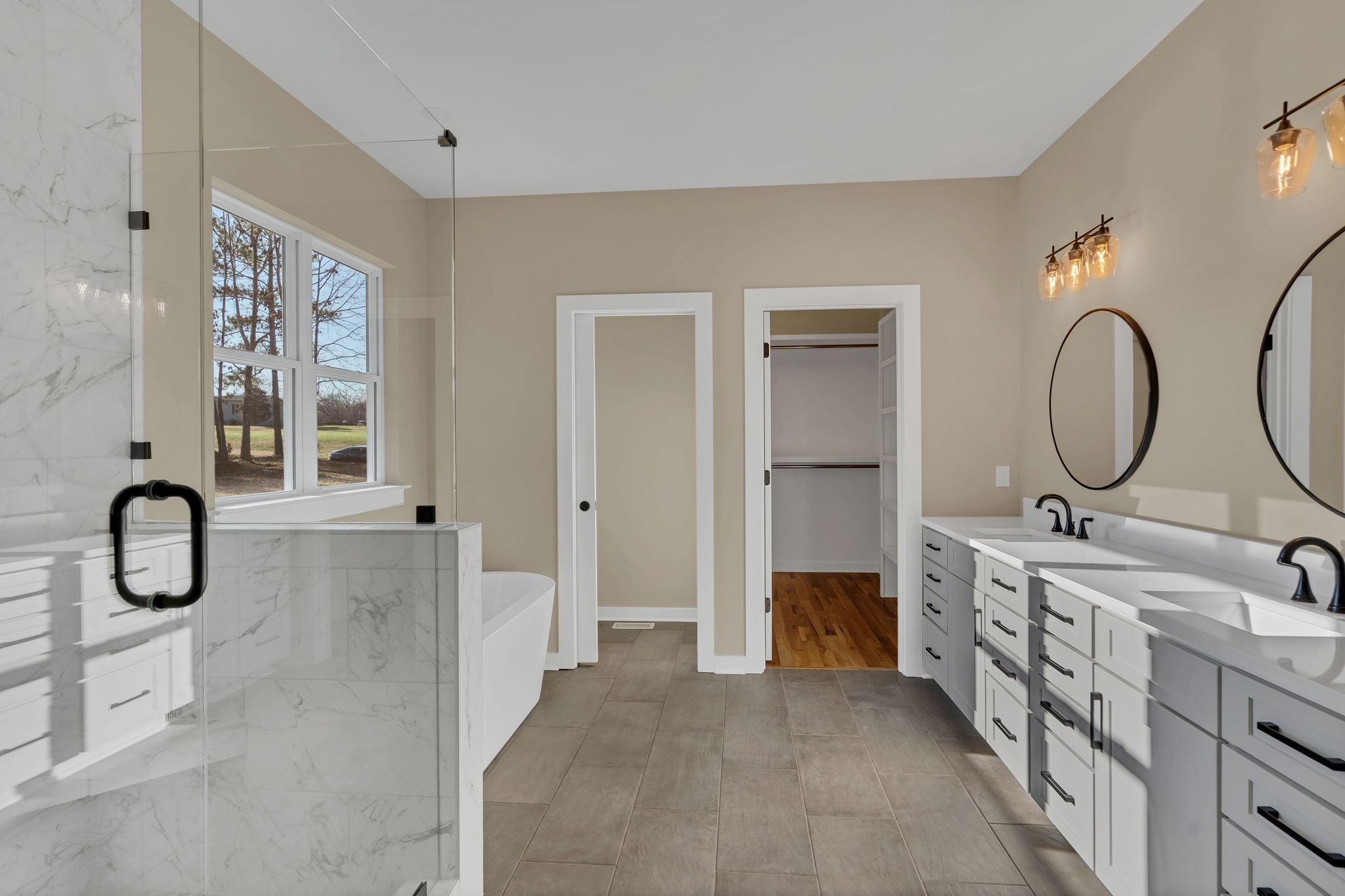 211 Beechwood Court, W
