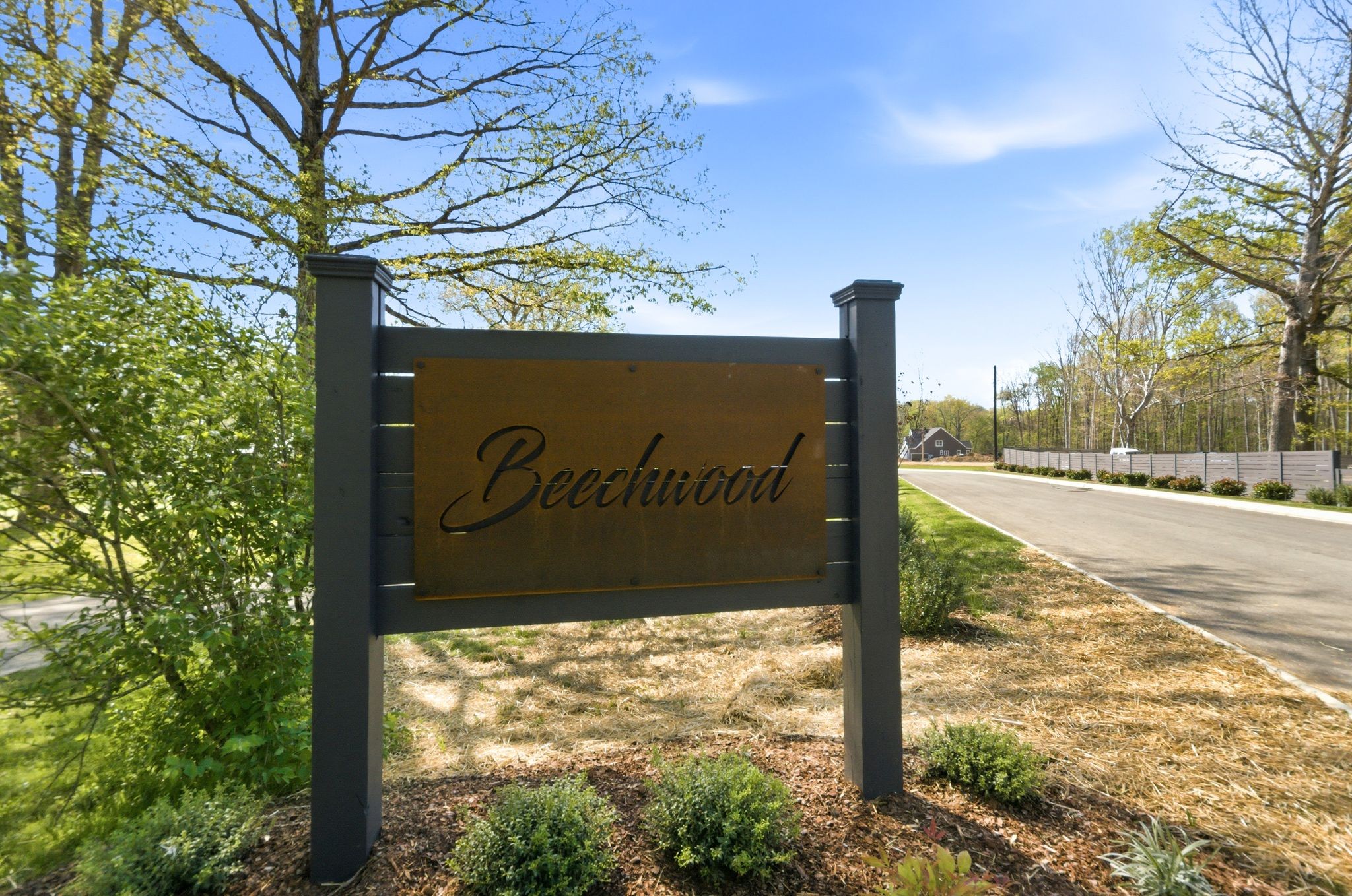 211 Beechwood Court, W