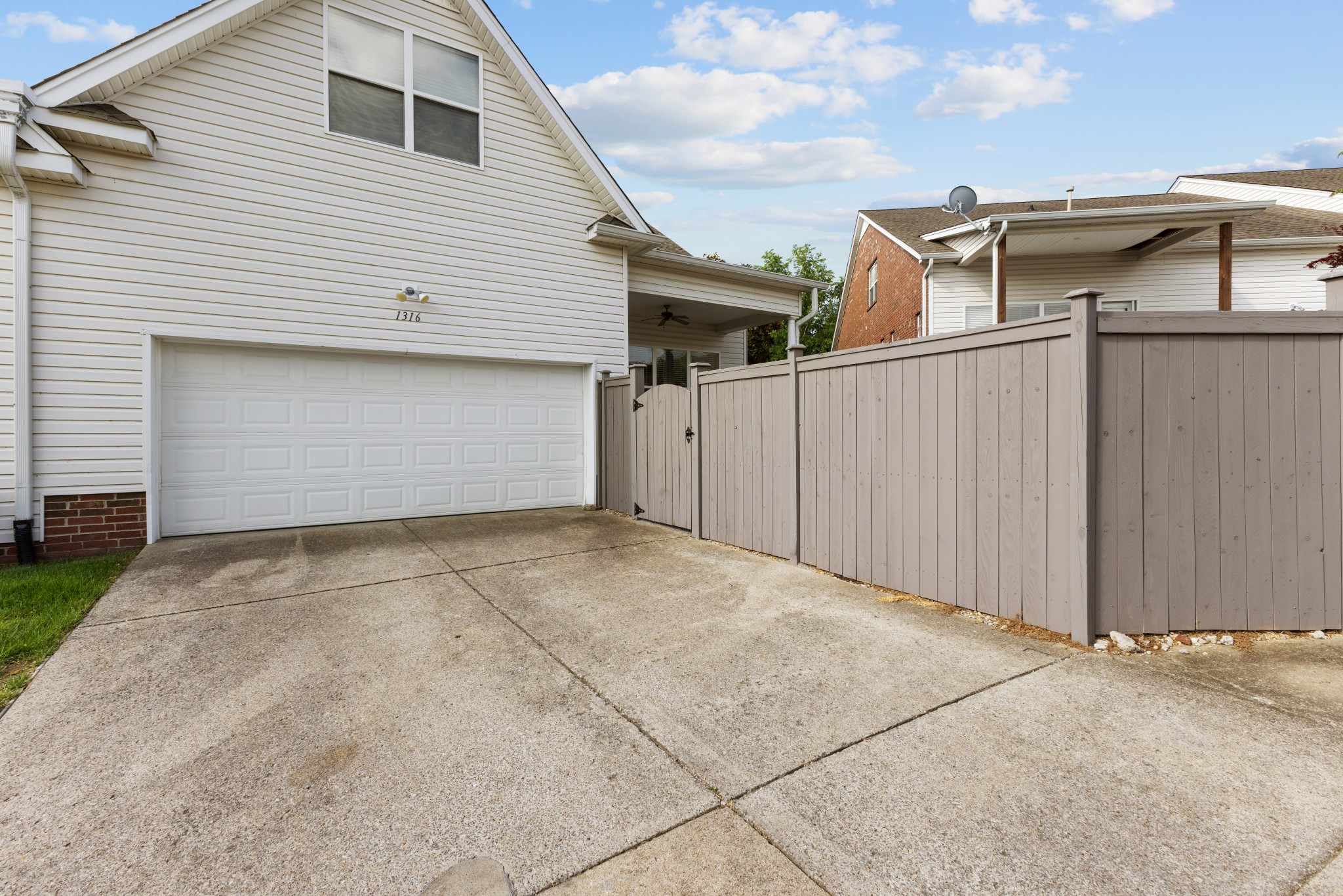 1316 Decatur Cir
