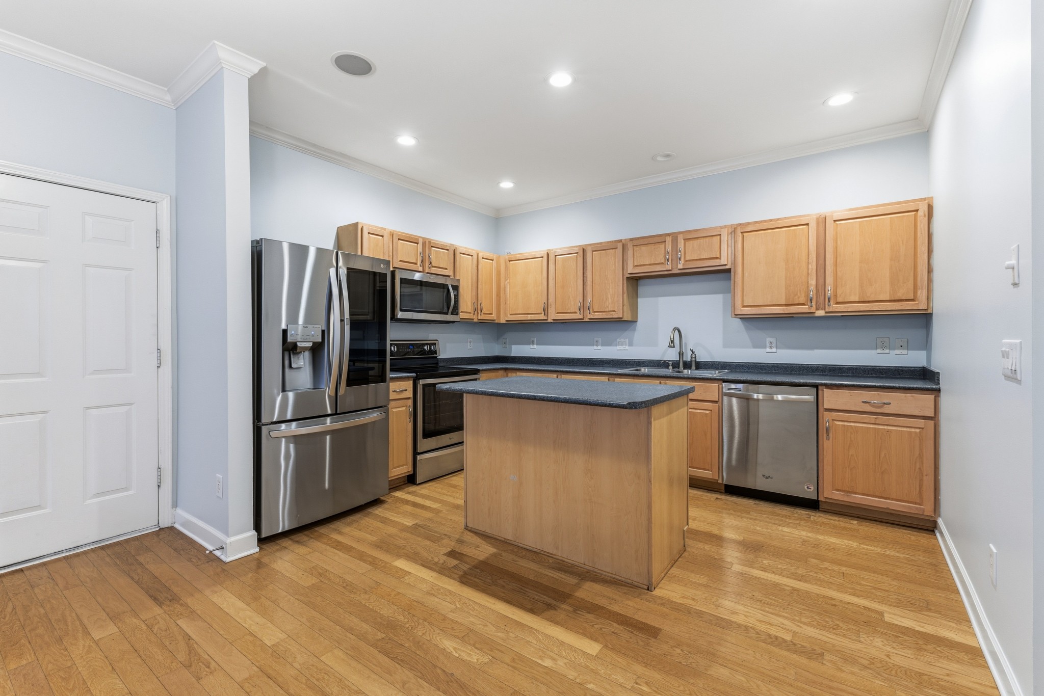 1316 Decatur Cir