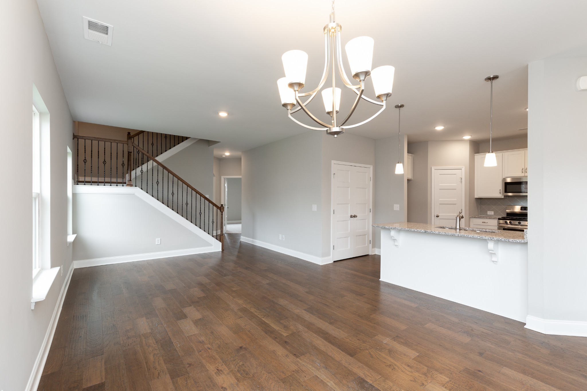 309 Eli Crossing