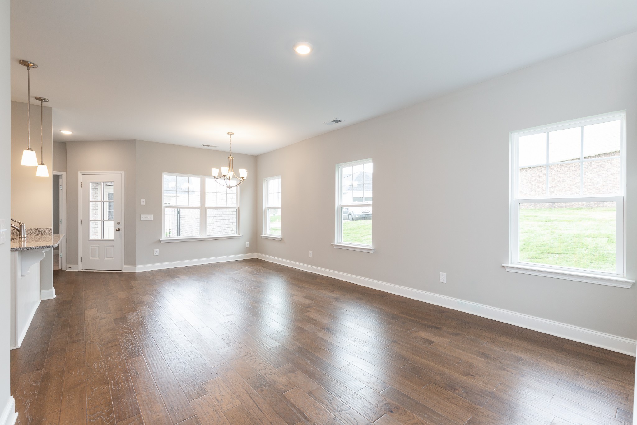 309 Eli Crossing