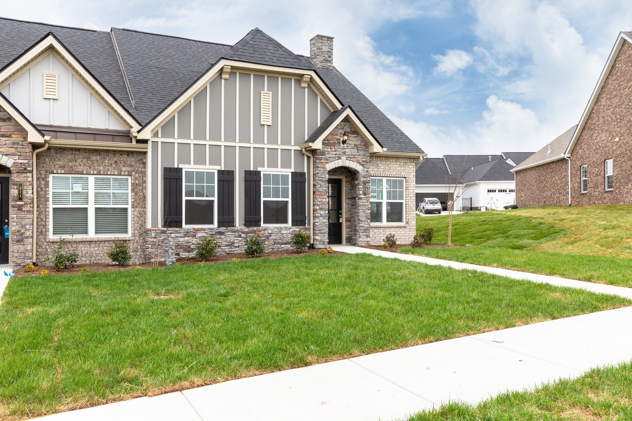 309 Eli Crossing