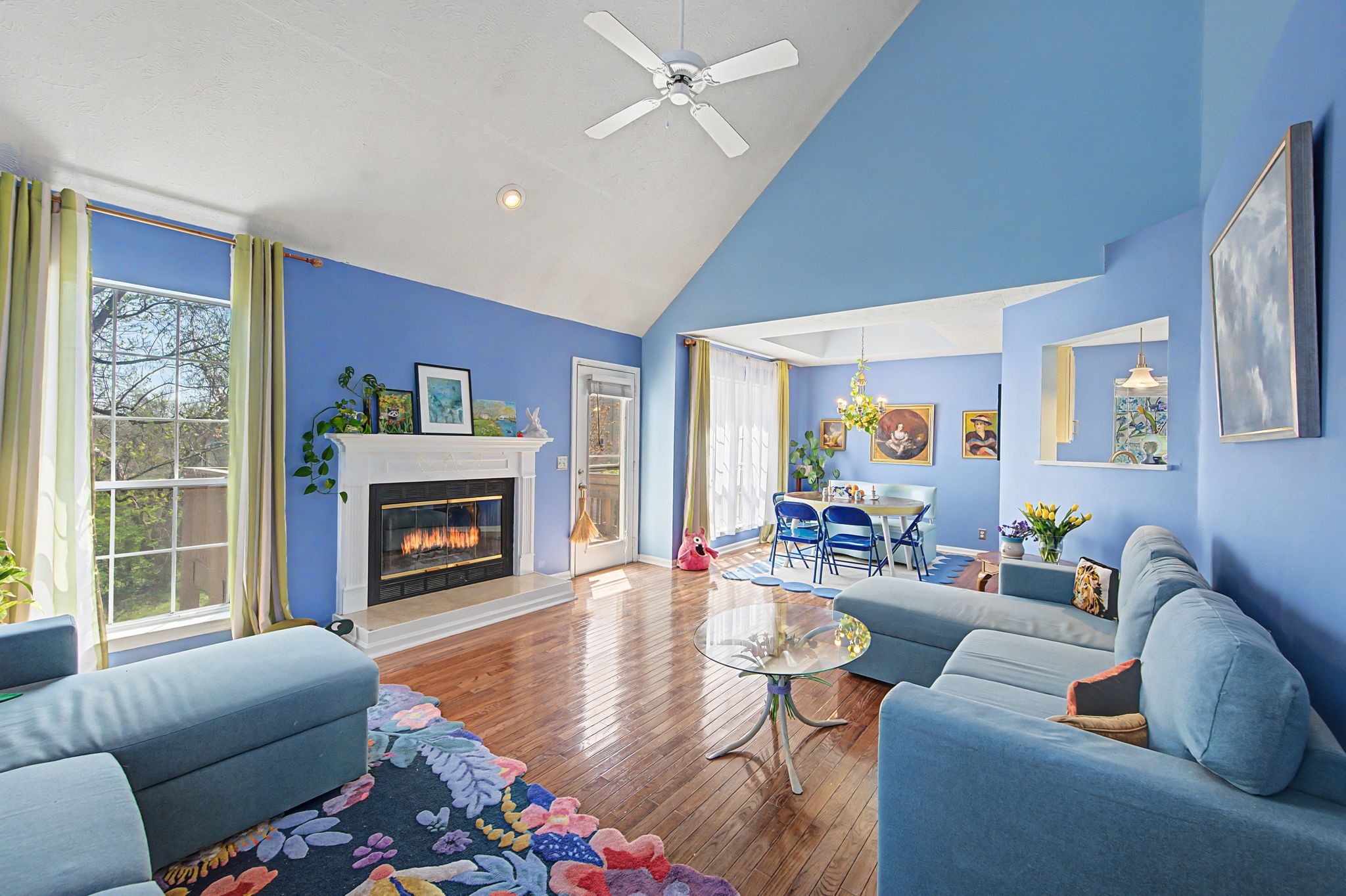 104 Woodfield Ct