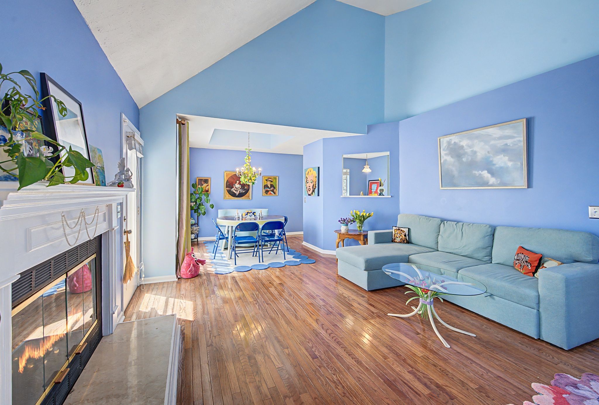 104 Woodfield Ct