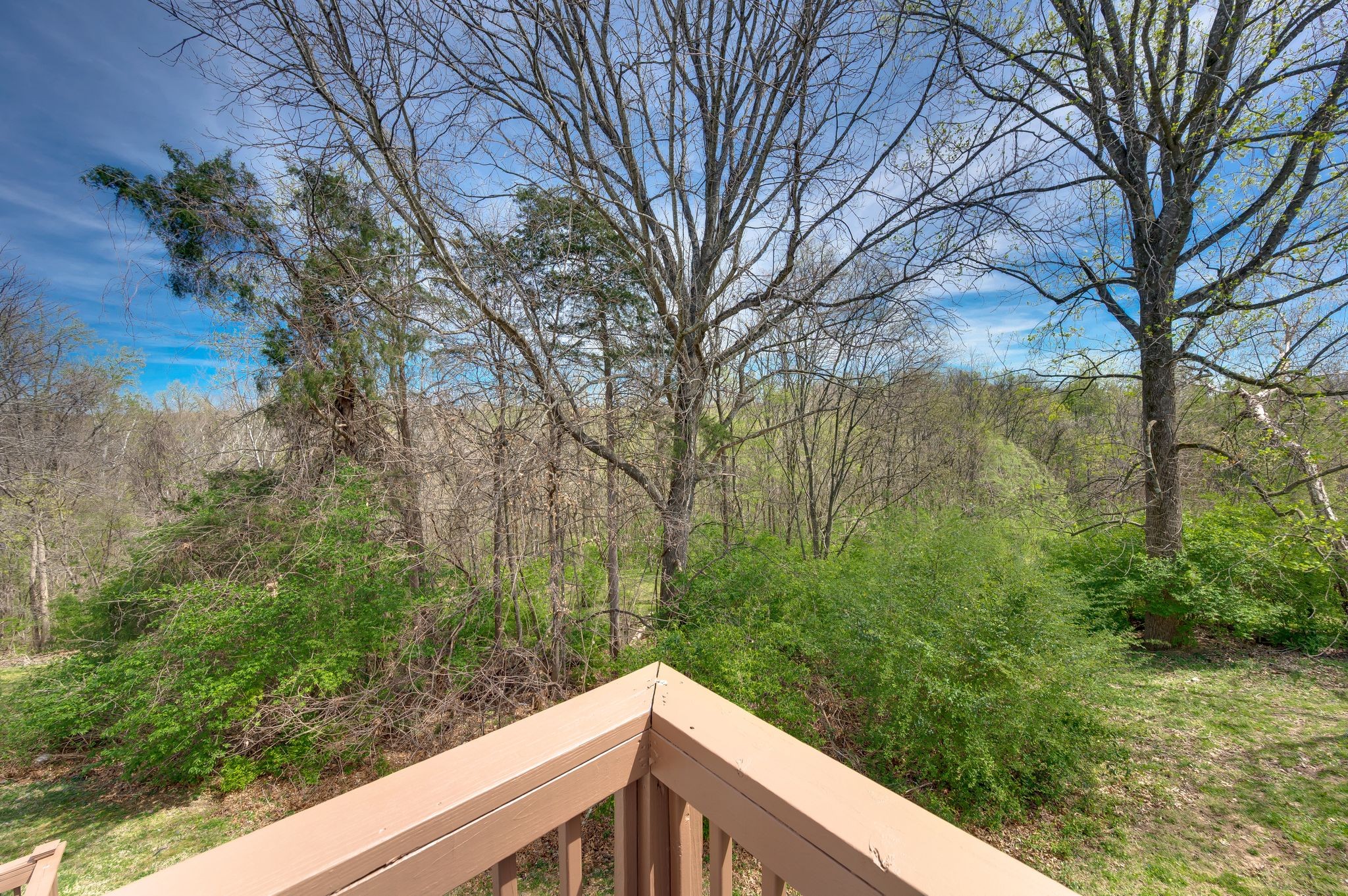 104 Woodfield Ct
