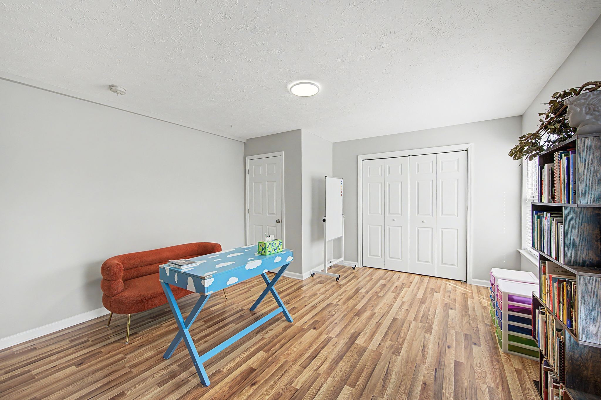 104 Woodfield Ct