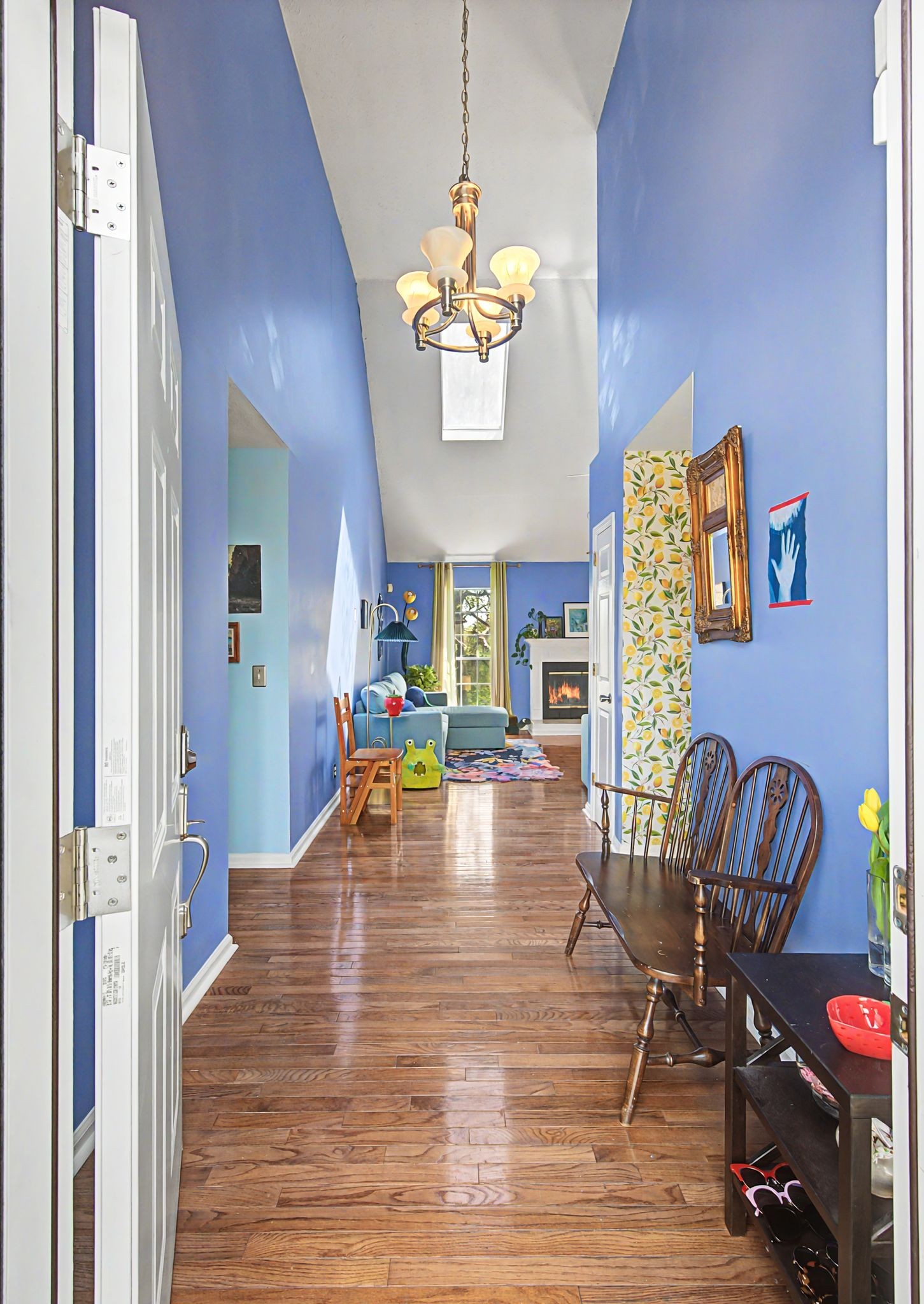 104 Woodfield Ct