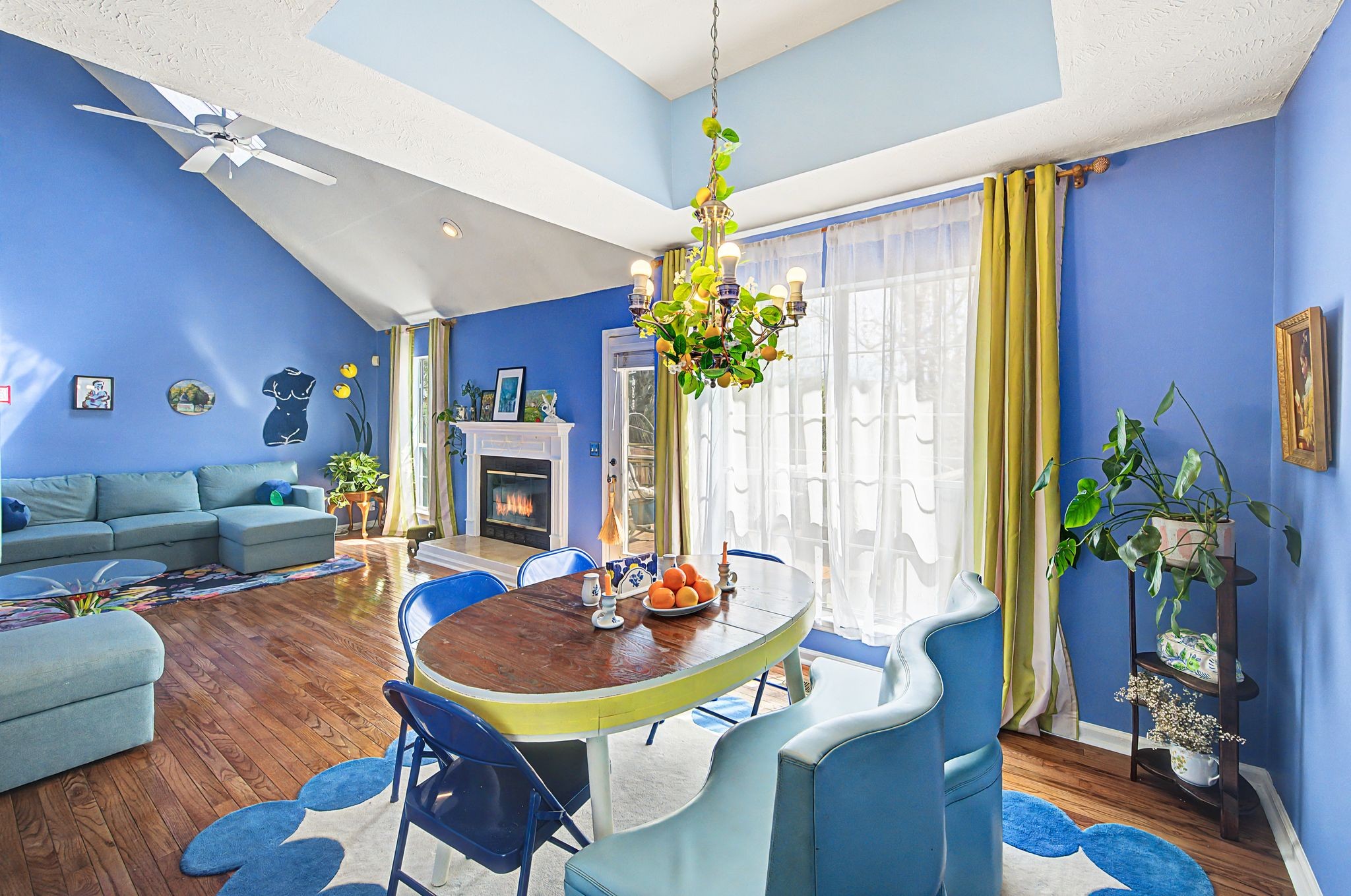104 Woodfield Ct