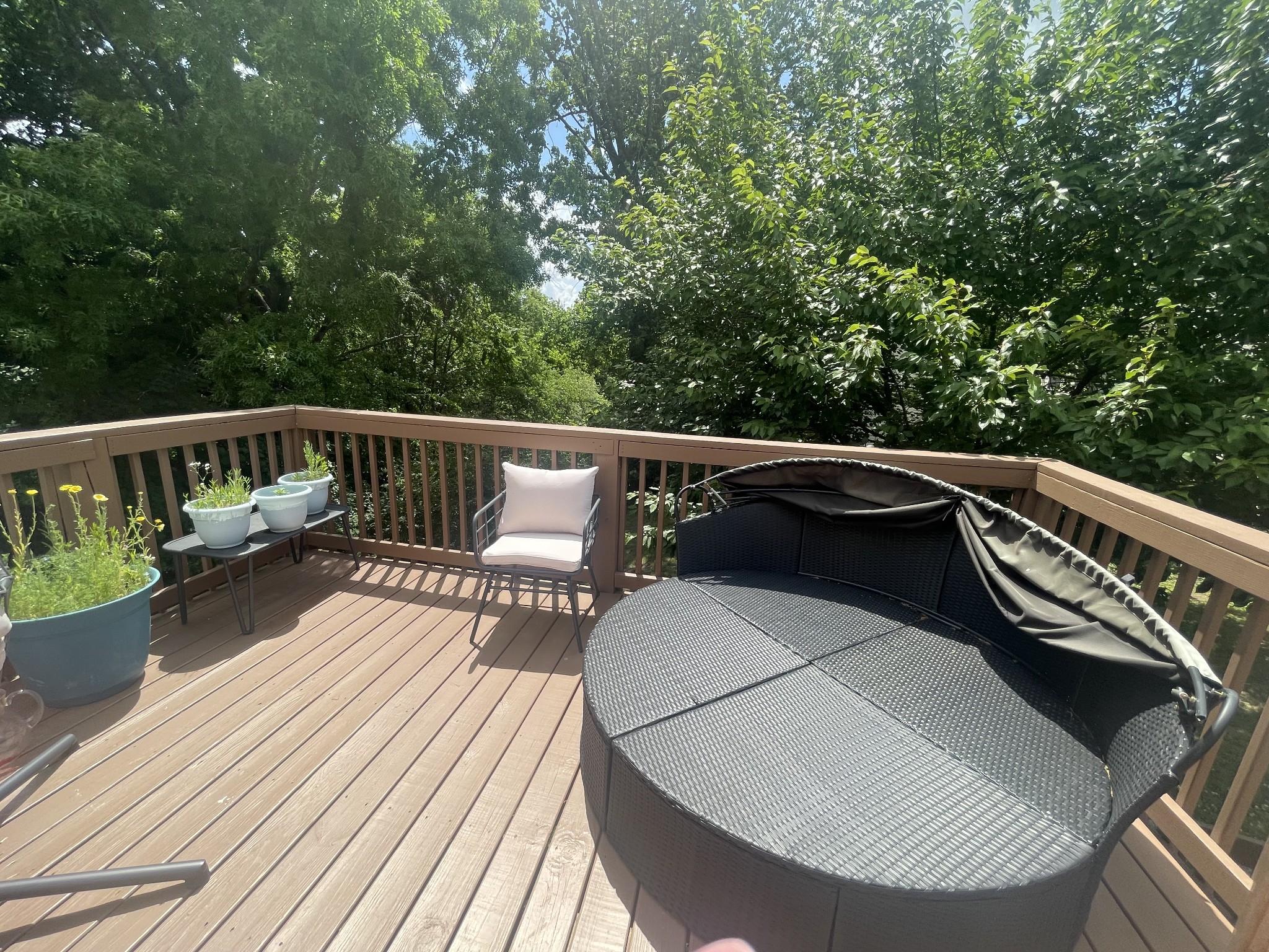 104 Woodfield Ct