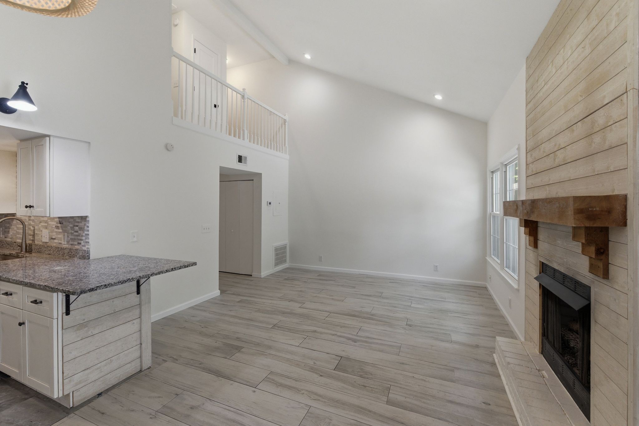 1129 W Main St Unit: 24